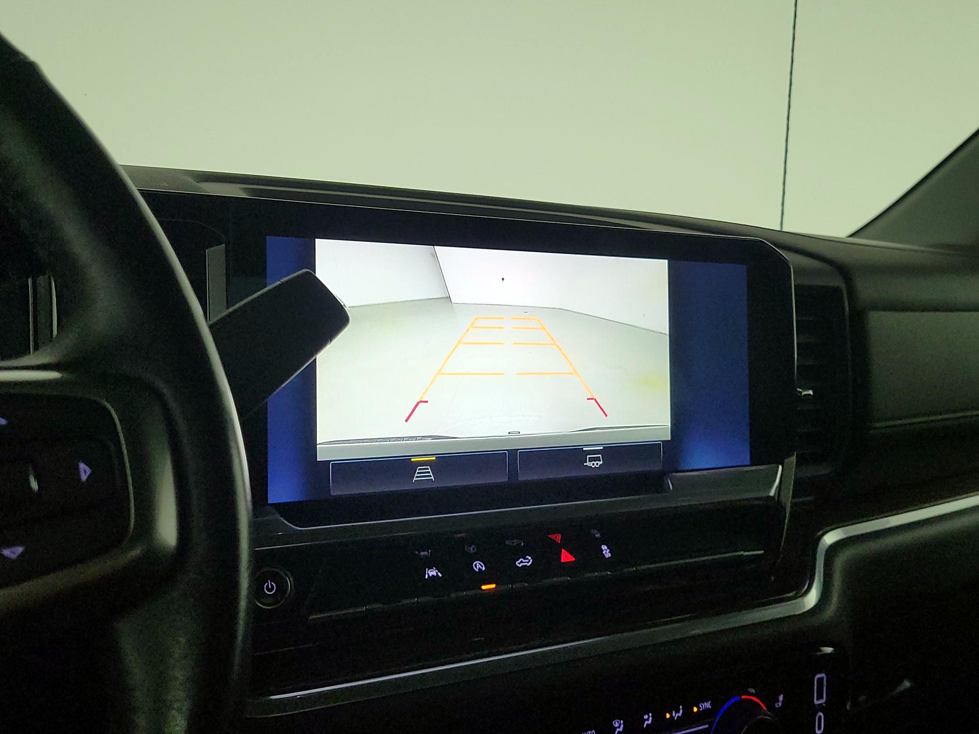 Thumbnail: 2022 Chevrolet Silverado 1500 - 14