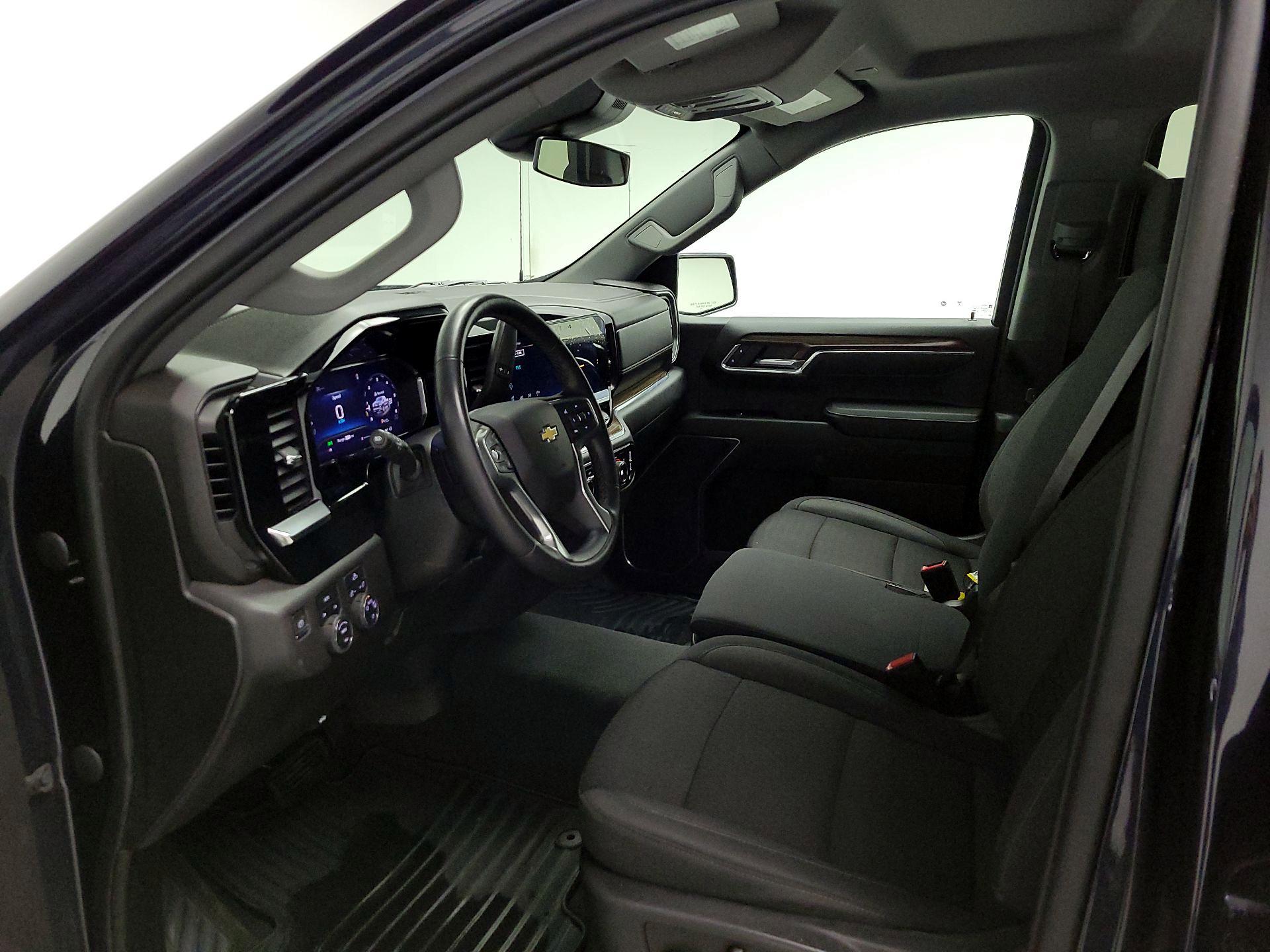 Thumbnail: 2023 Chevrolet Silverado 1500 - 11