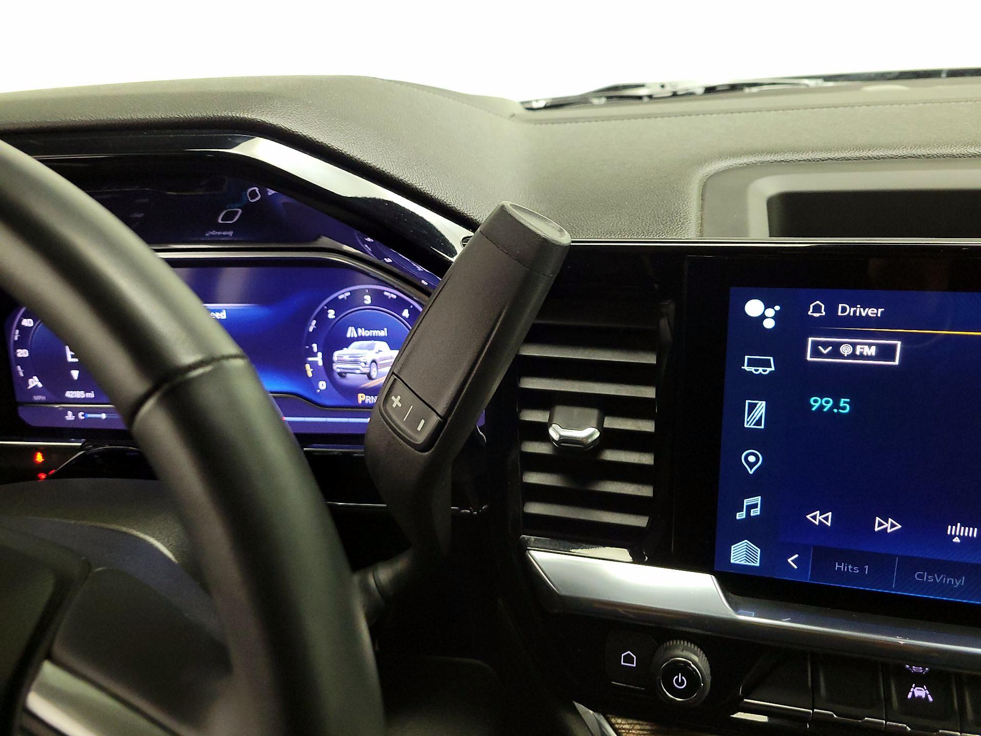 Thumbnail: 2023 Chevrolet Silverado 1500 - 17