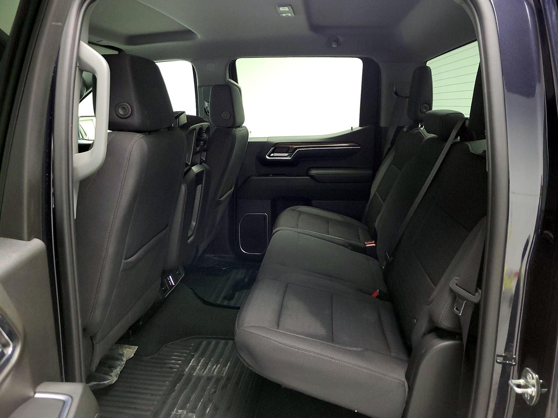 Thumbnail: 2023 Chevrolet Silverado 1500 - 18