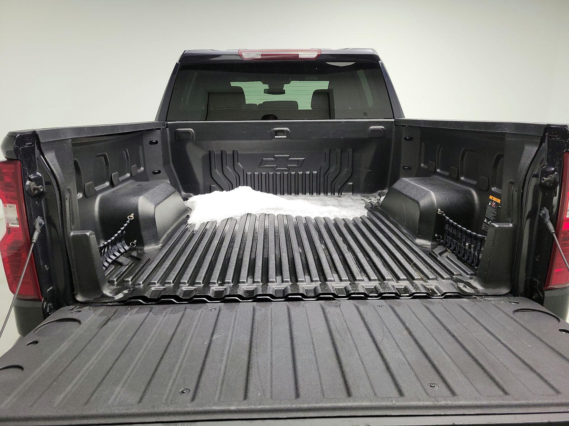 Thumbnail: 2023 Chevrolet Silverado 1500 - 19