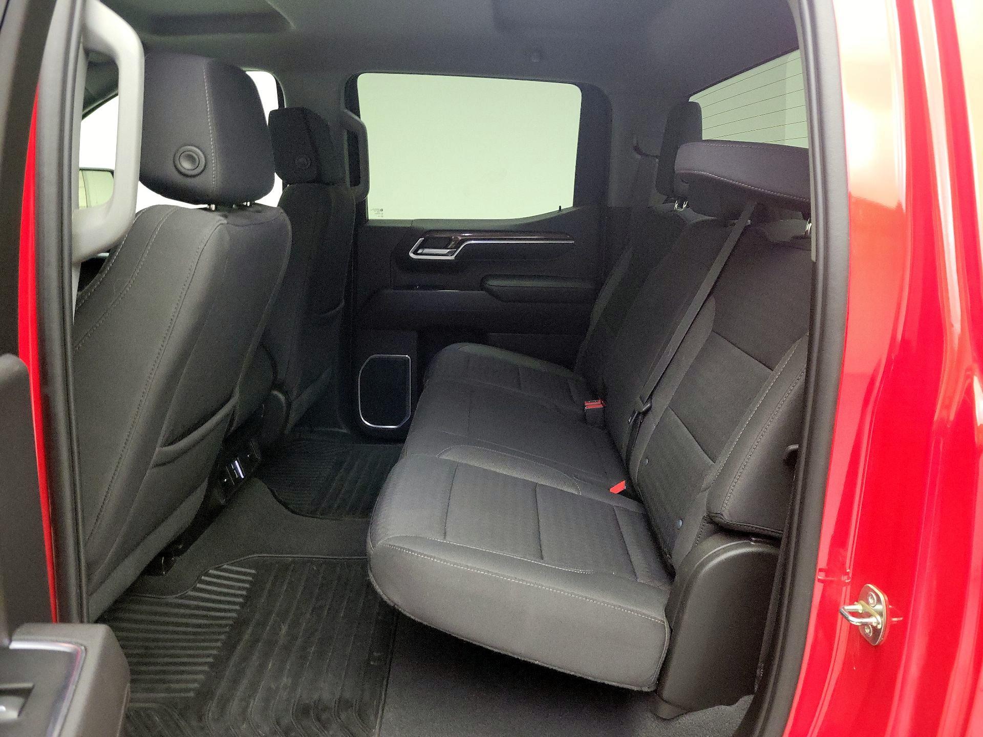 Thumbnail: 2022 Chevrolet Silverado 1500 - 19