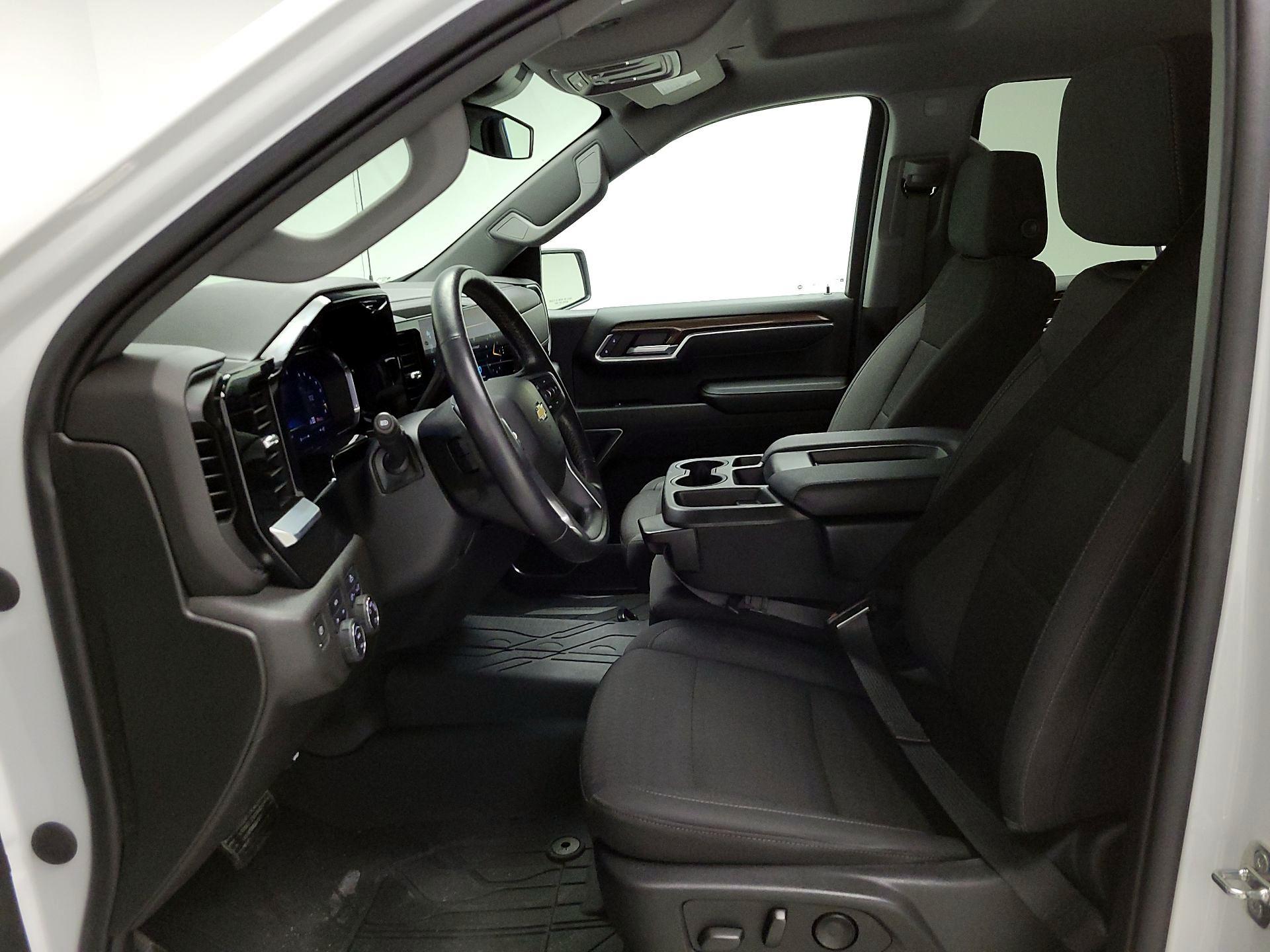 Thumbnail: 2022 Chevrolet Silverado 1500 - 11