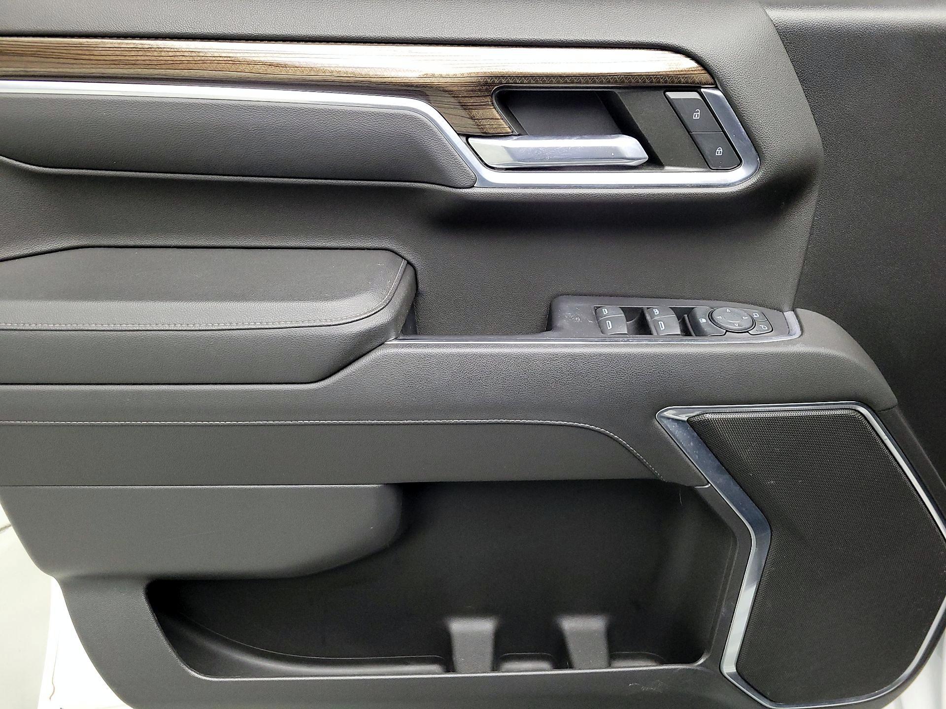 Thumbnail: 2022 Chevrolet Silverado 1500 - 12