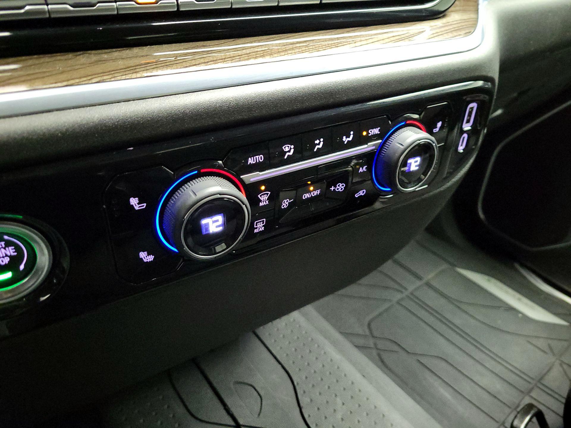 Thumbnail: 2022 Chevrolet Silverado 1500 - 15