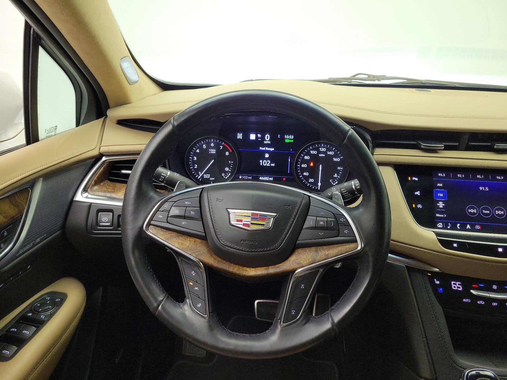 Thumbnail: 2020 Cadillac XT5 - 10