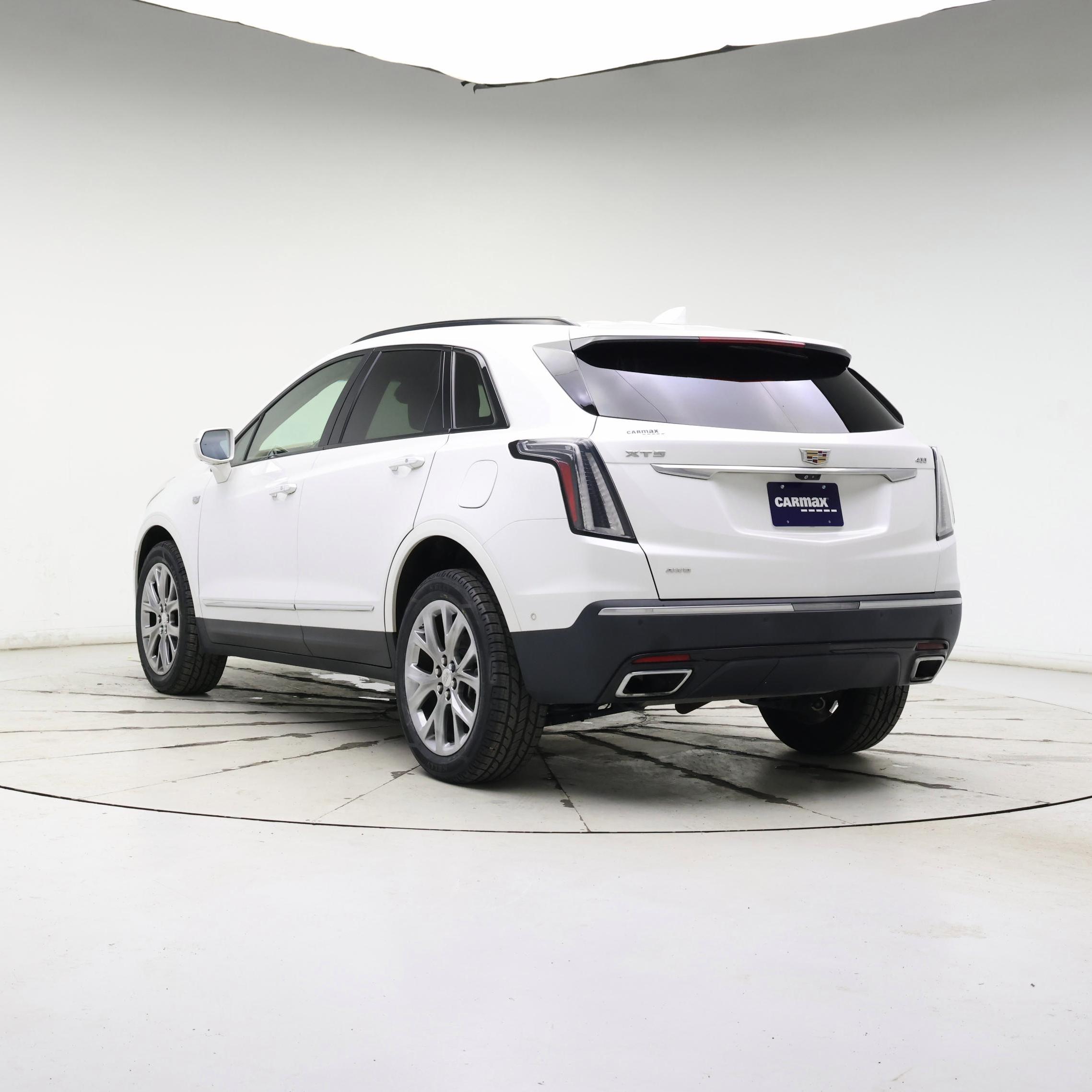 Thumbnail: 2020 Cadillac XT5 - 2