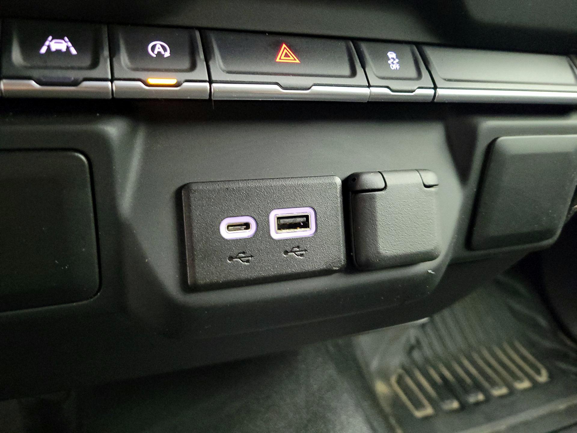 Thumbnail: 2022 Chevrolet Silverado 1500 - 18