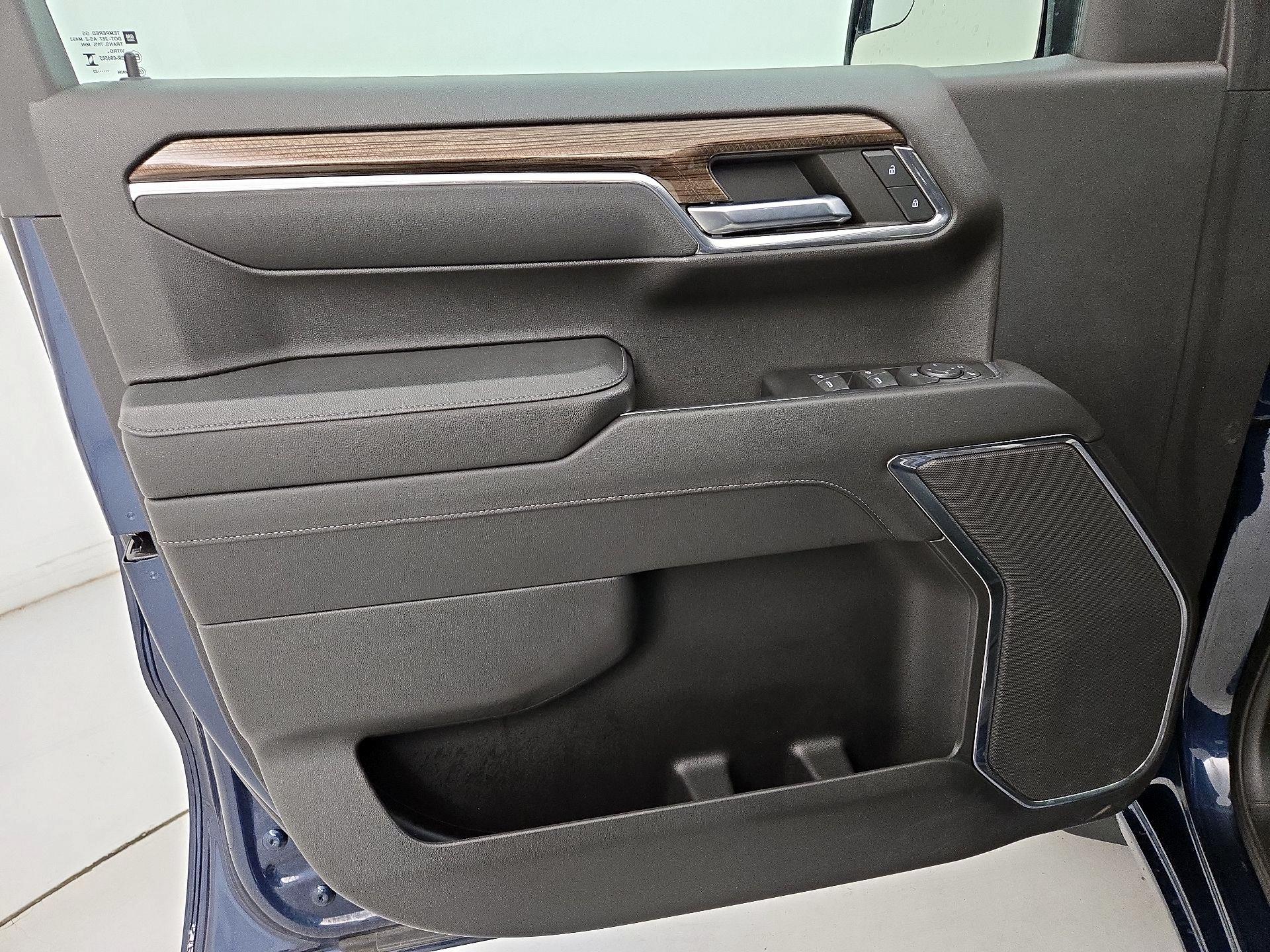 Thumbnail: 2023 Chevrolet Silverado 1500 - 12