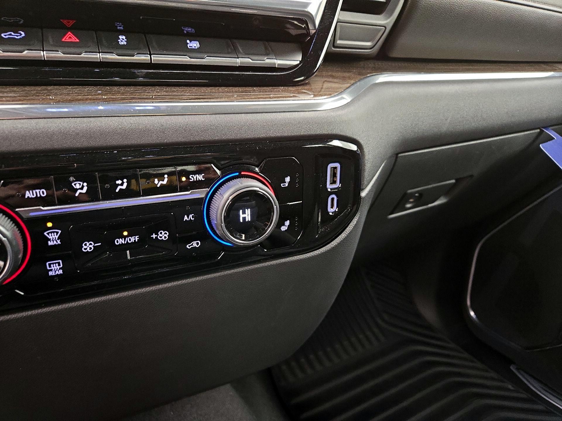 Thumbnail: 2023 Chevrolet Silverado 1500 - 19