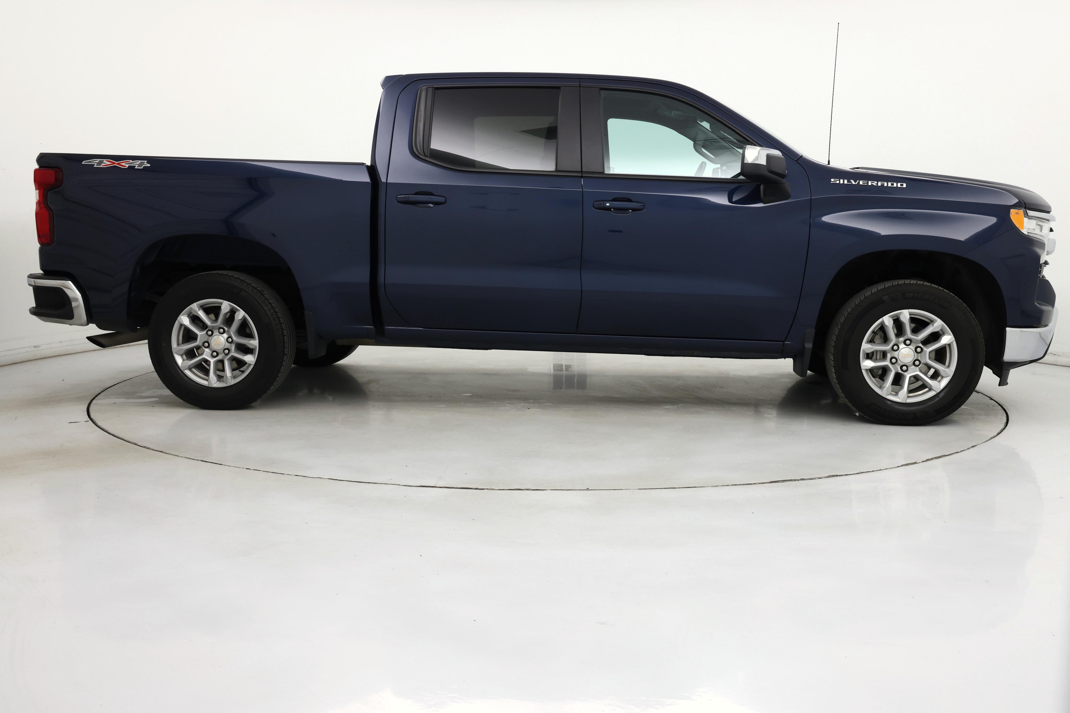 Thumbnail: 2023 Chevrolet Silverado 1500 - 7