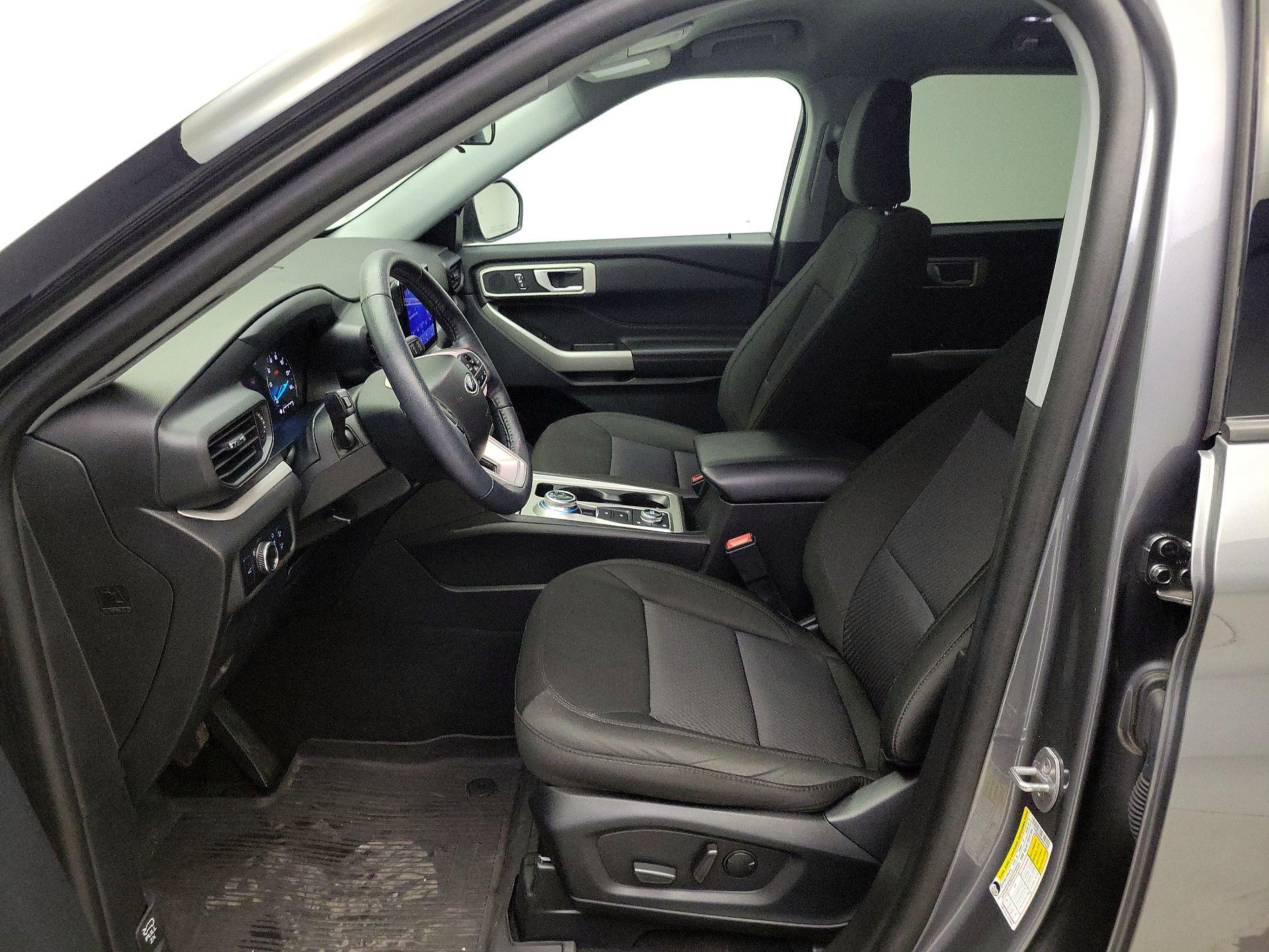 Thumbnail: 2023 Ford Explorer - 11