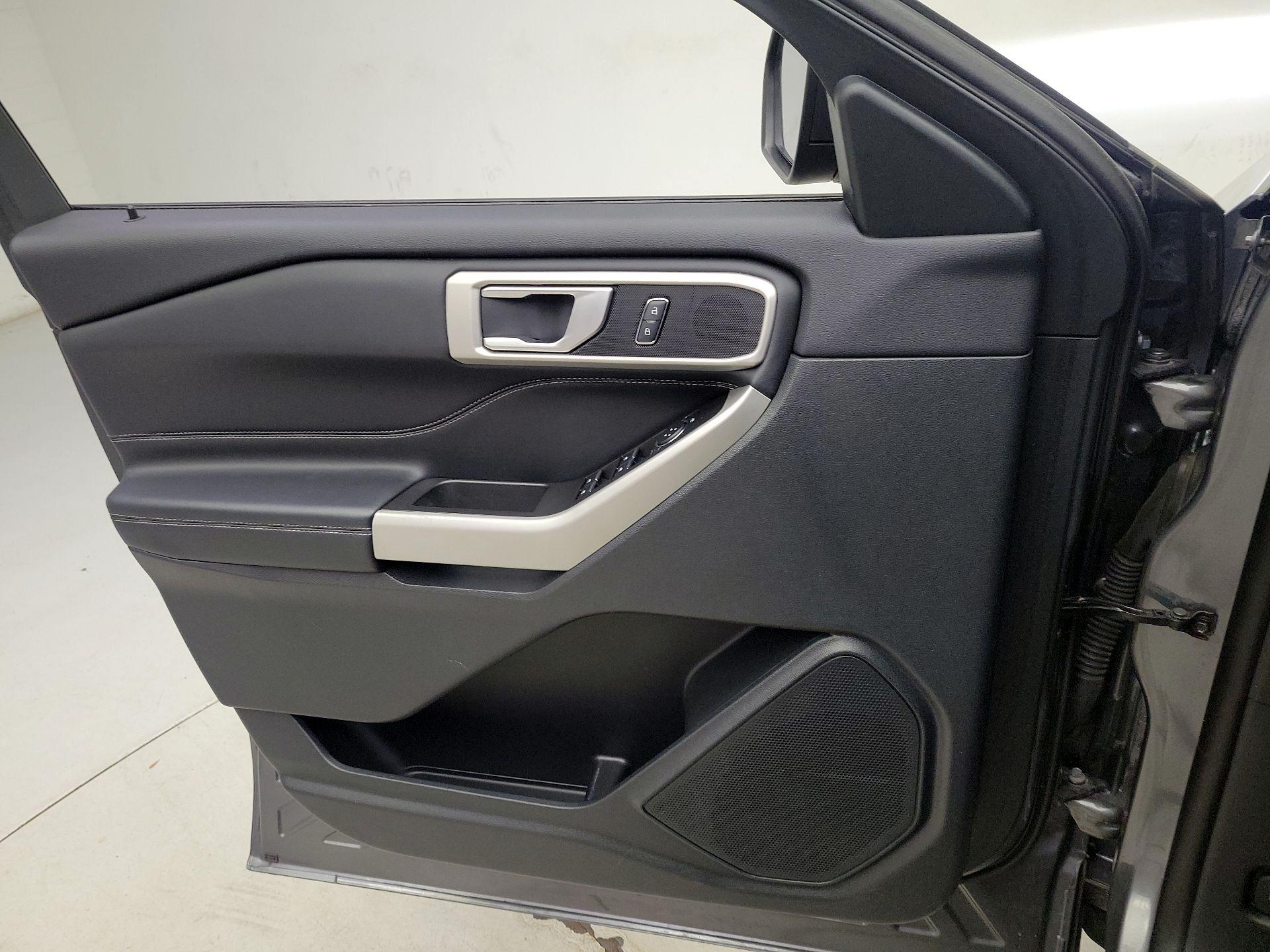 Thumbnail: 2023 Ford Explorer - 12