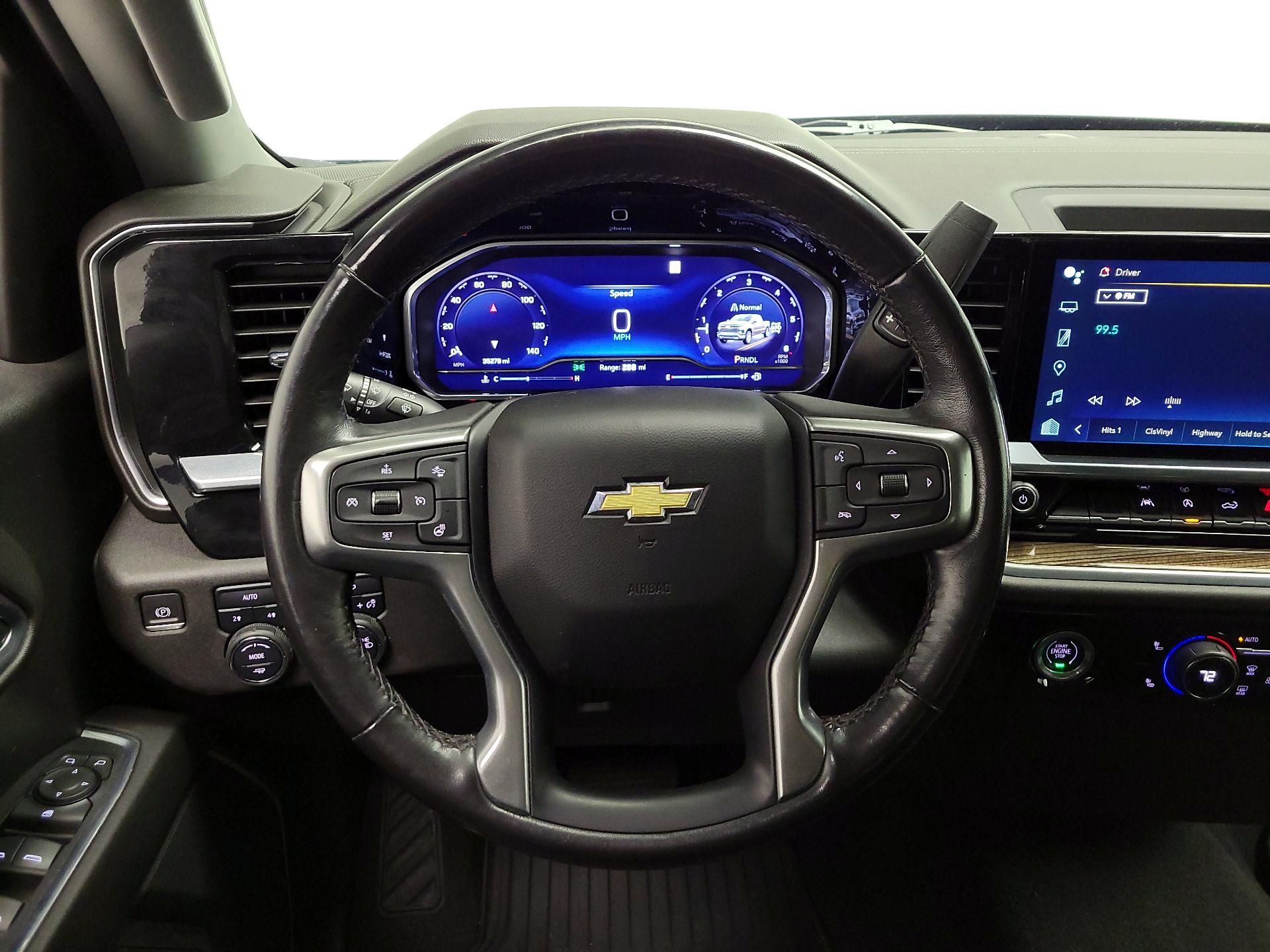 Thumbnail: 2022 Chevrolet Silverado 1500 - 10