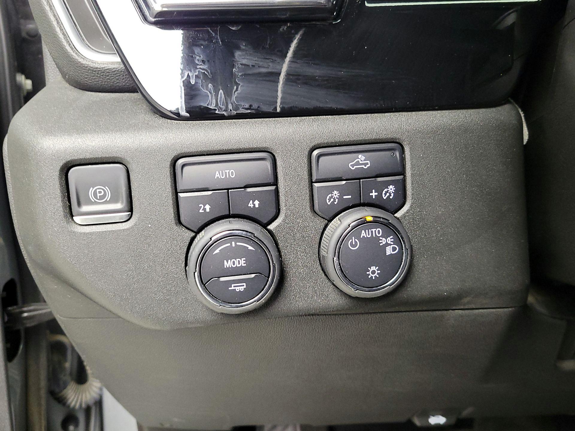 Thumbnail: 2023 Chevrolet Silverado 1500 - 13