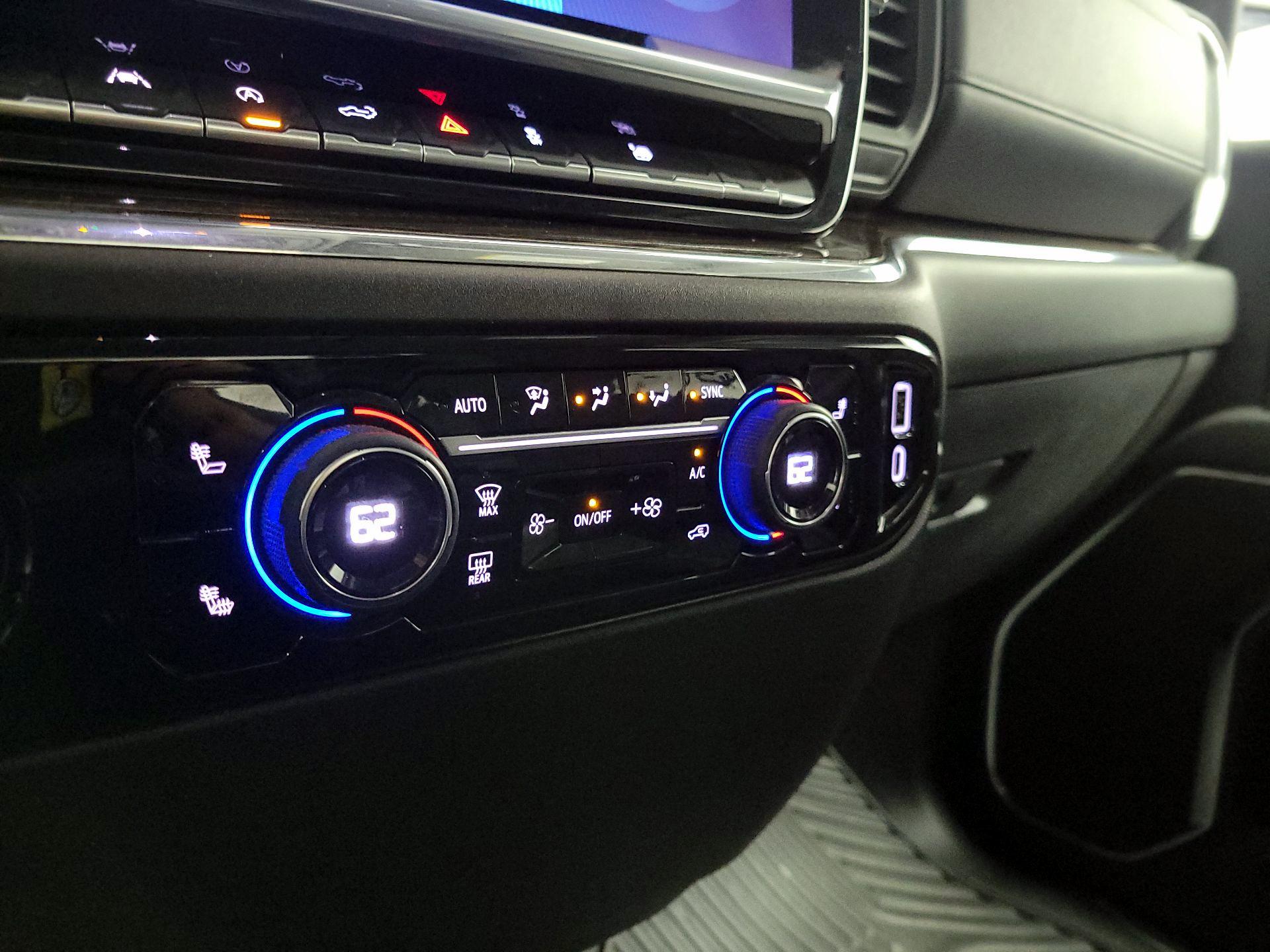 Thumbnail: 2023 Chevrolet Silverado 1500 - 16