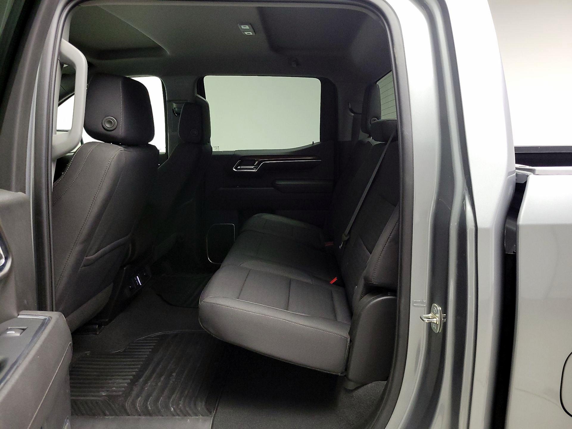 Thumbnail: 2023 Chevrolet Silverado 1500 - 19