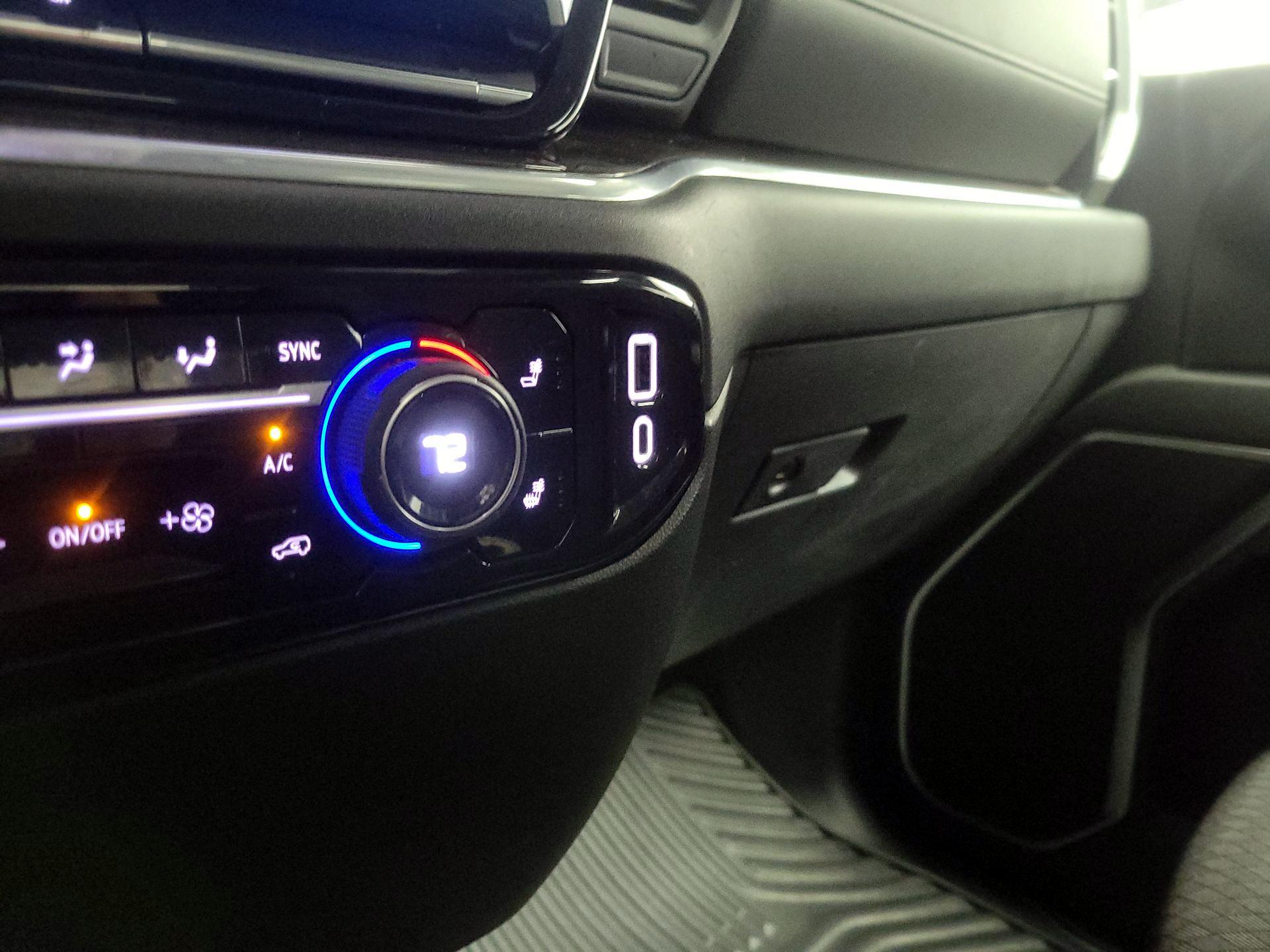 Thumbnail: 2022 Chevrolet Silverado 1500 - 19