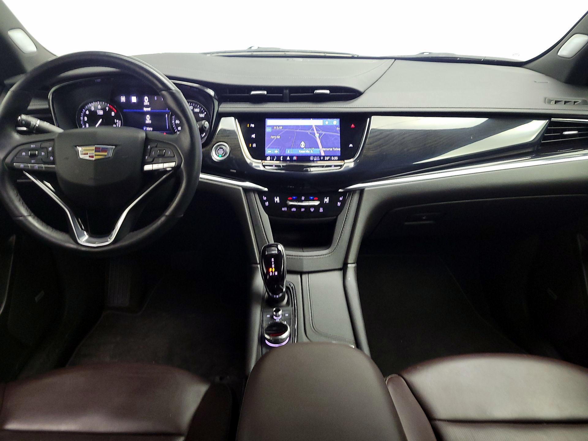 Thumbnail: 2023 Cadillac XT6 - 9