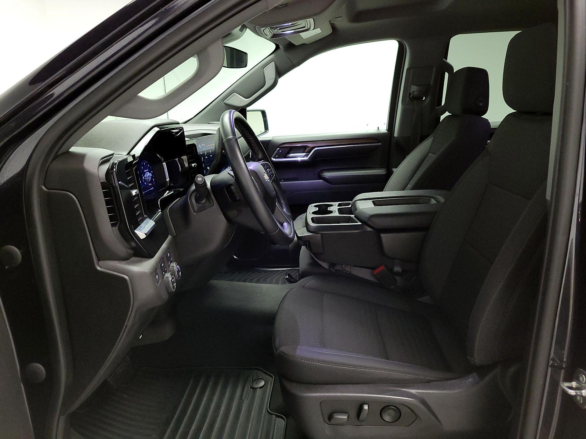 Thumbnail: 2023 Chevrolet Silverado 1500 - 11