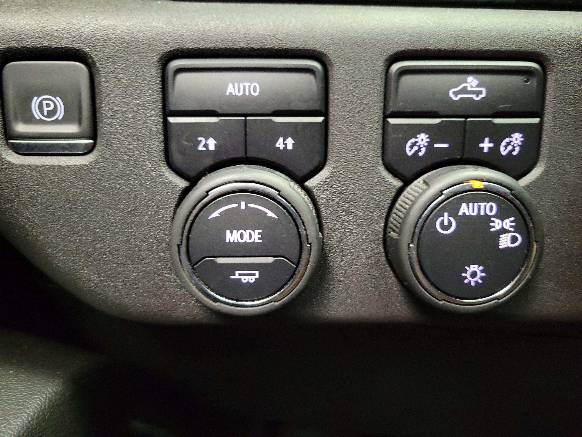 Thumbnail: 2023 Chevrolet Silverado 1500 - 13