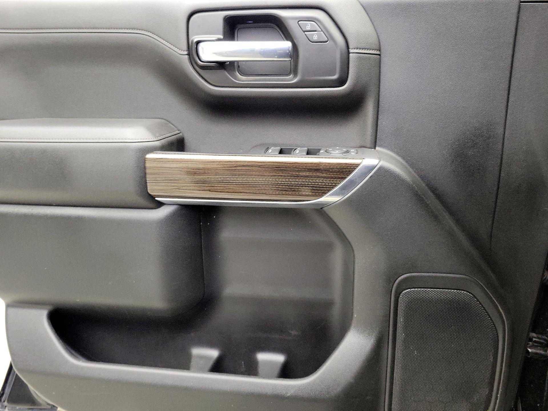 Thumbnail: 2022 Chevrolet Silverado 1500 - 12