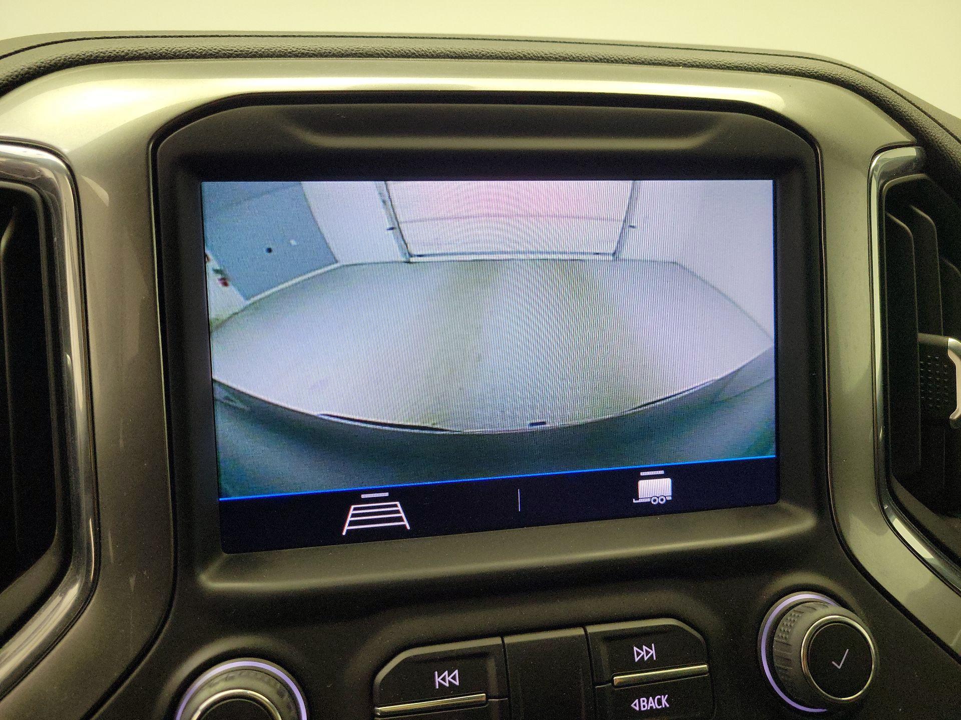 Thumbnail: 2022 Chevrolet Silverado 1500 - 13