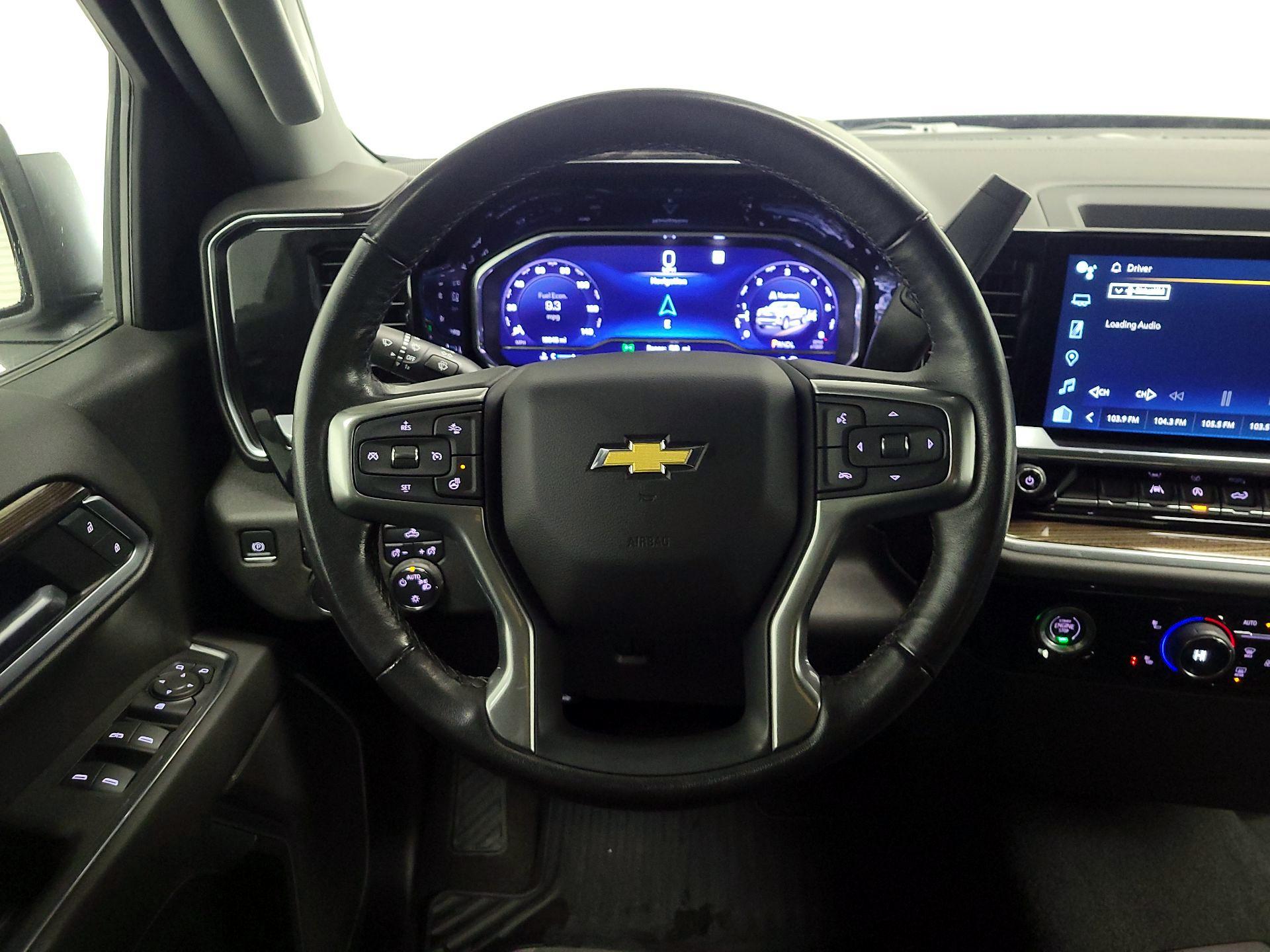 Thumbnail: 2022 Chevrolet Silverado 1500 - 10