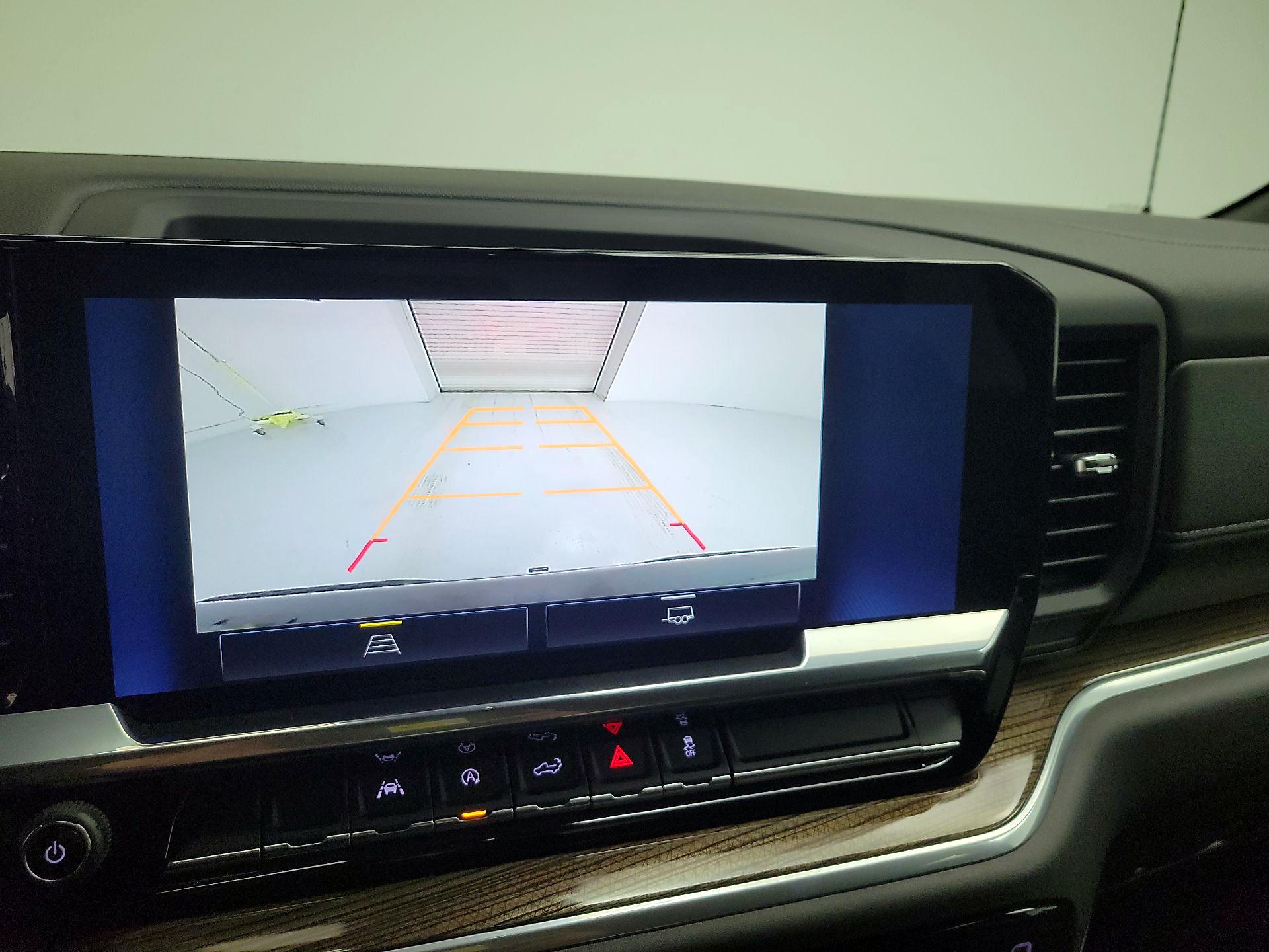 Thumbnail: 2022 Chevrolet Silverado 1500 - 14