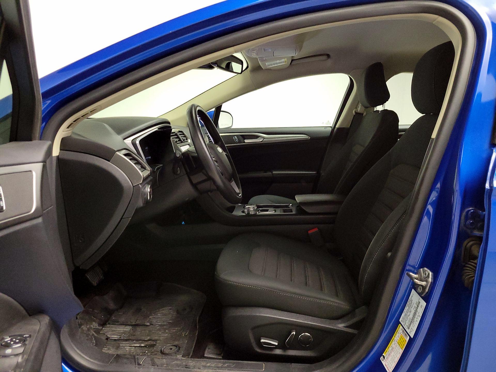 Thumbnail: 2020 Ford Fusion - 11