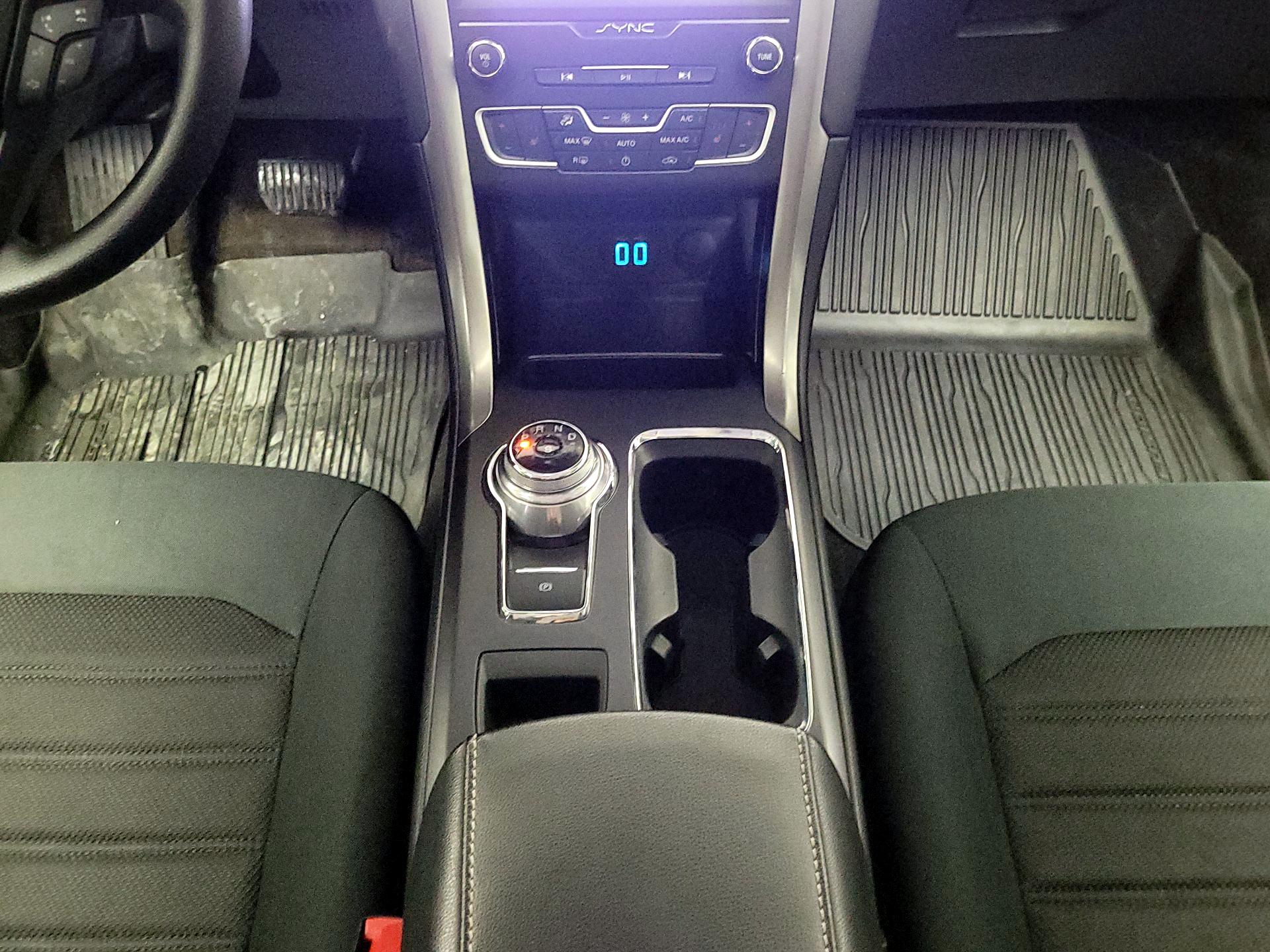 Thumbnail: 2020 Ford Fusion - 18