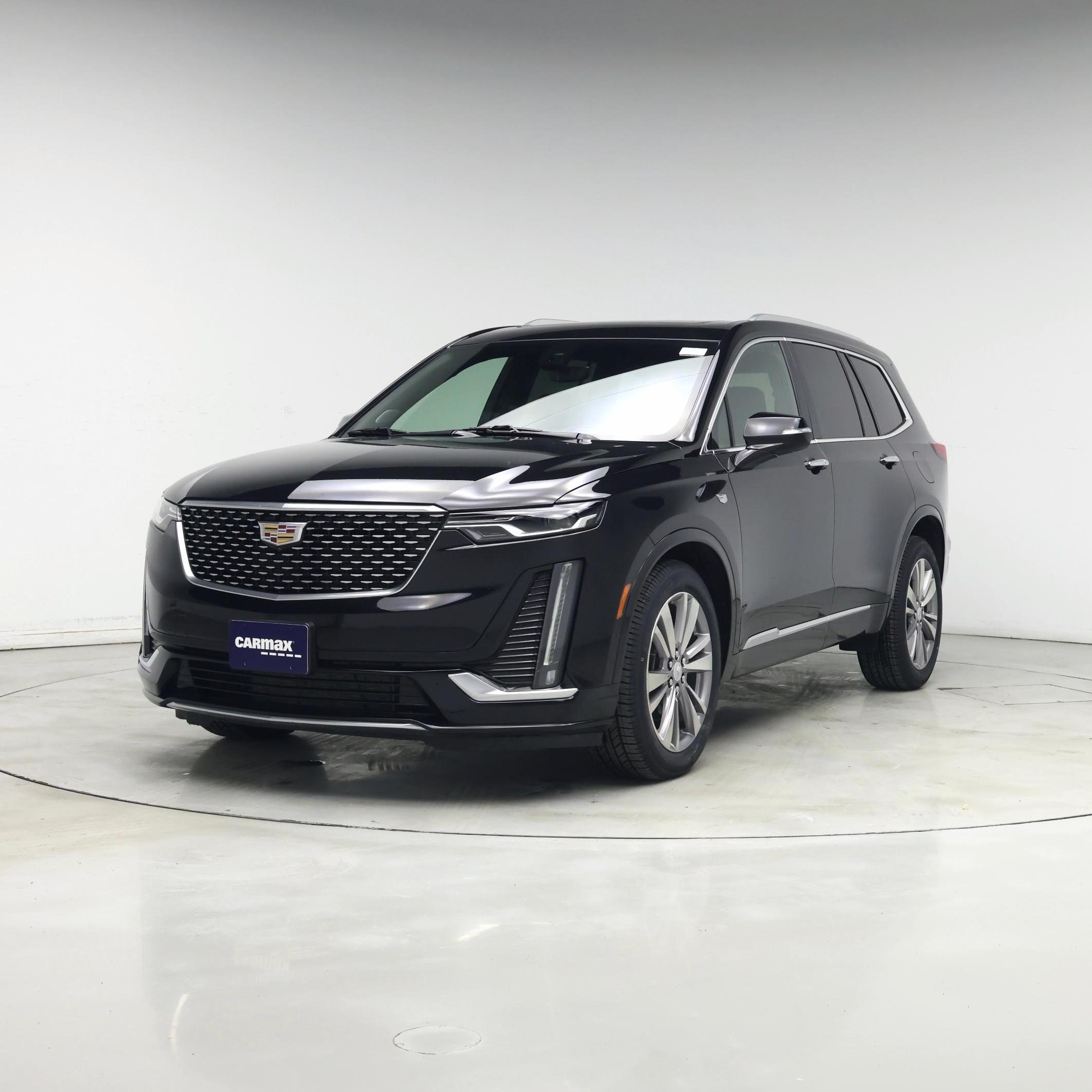 Thumbnail: 2023 Cadillac XT6 - 4