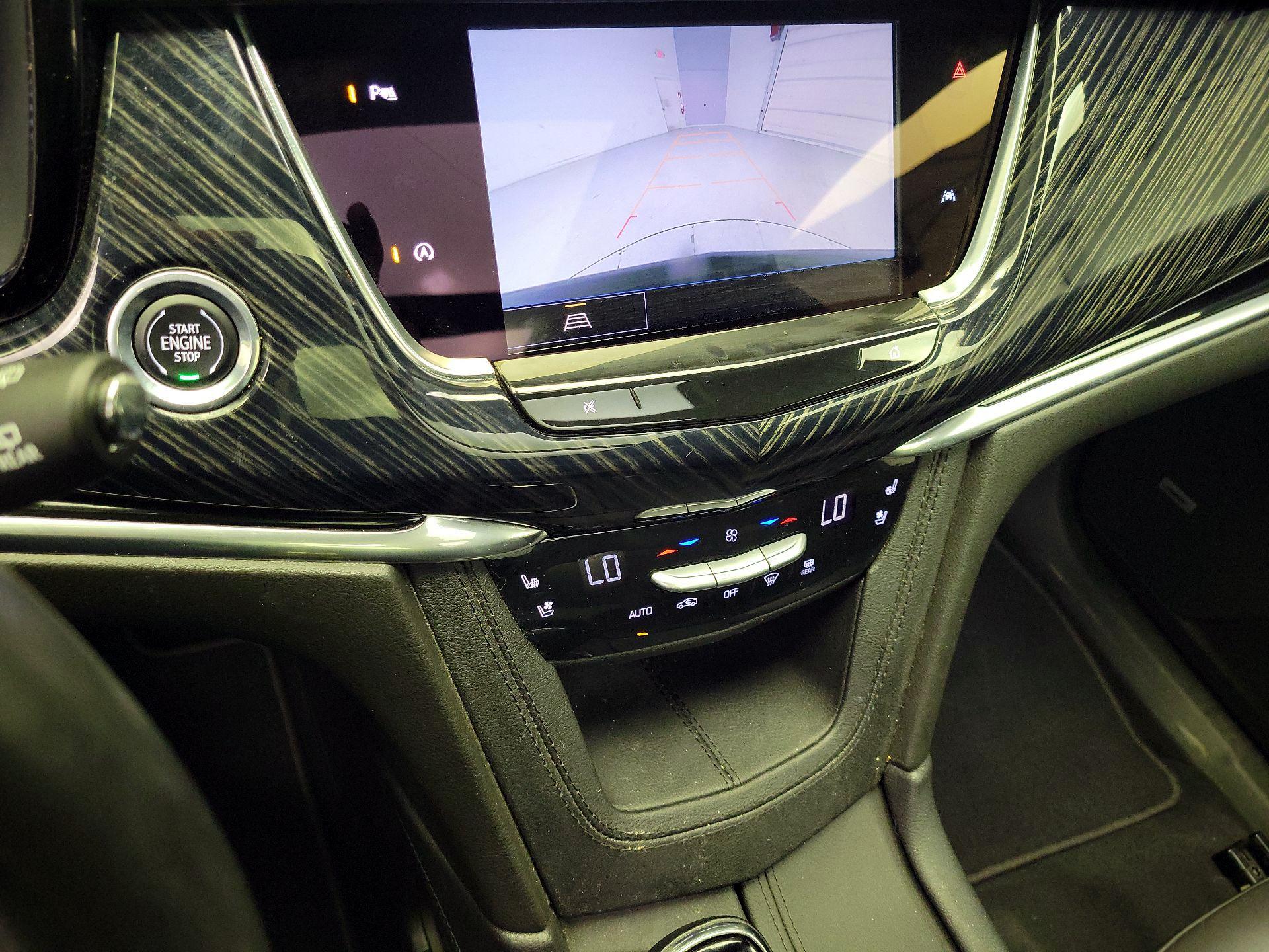 Thumbnail: 2024 Cadillac XT6 - 14