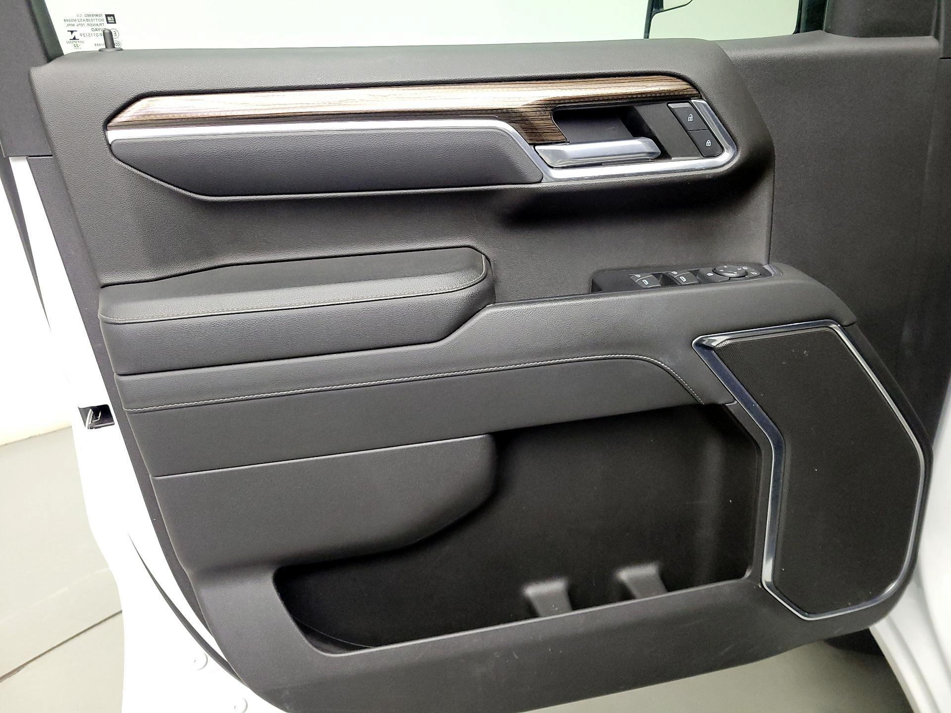 Thumbnail: 2022 Chevrolet Silverado 1500 - 12