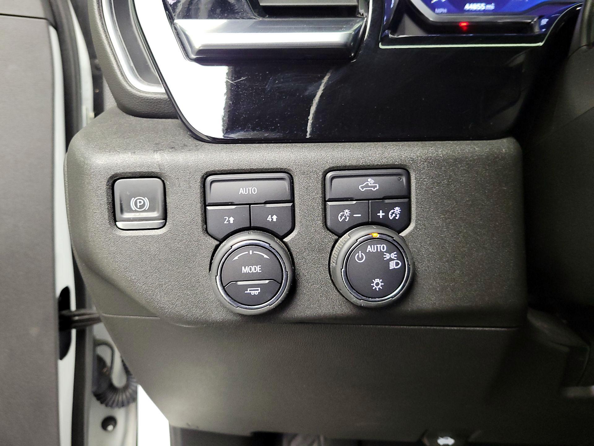 Thumbnail: 2022 Chevrolet Silverado 1500 - 13