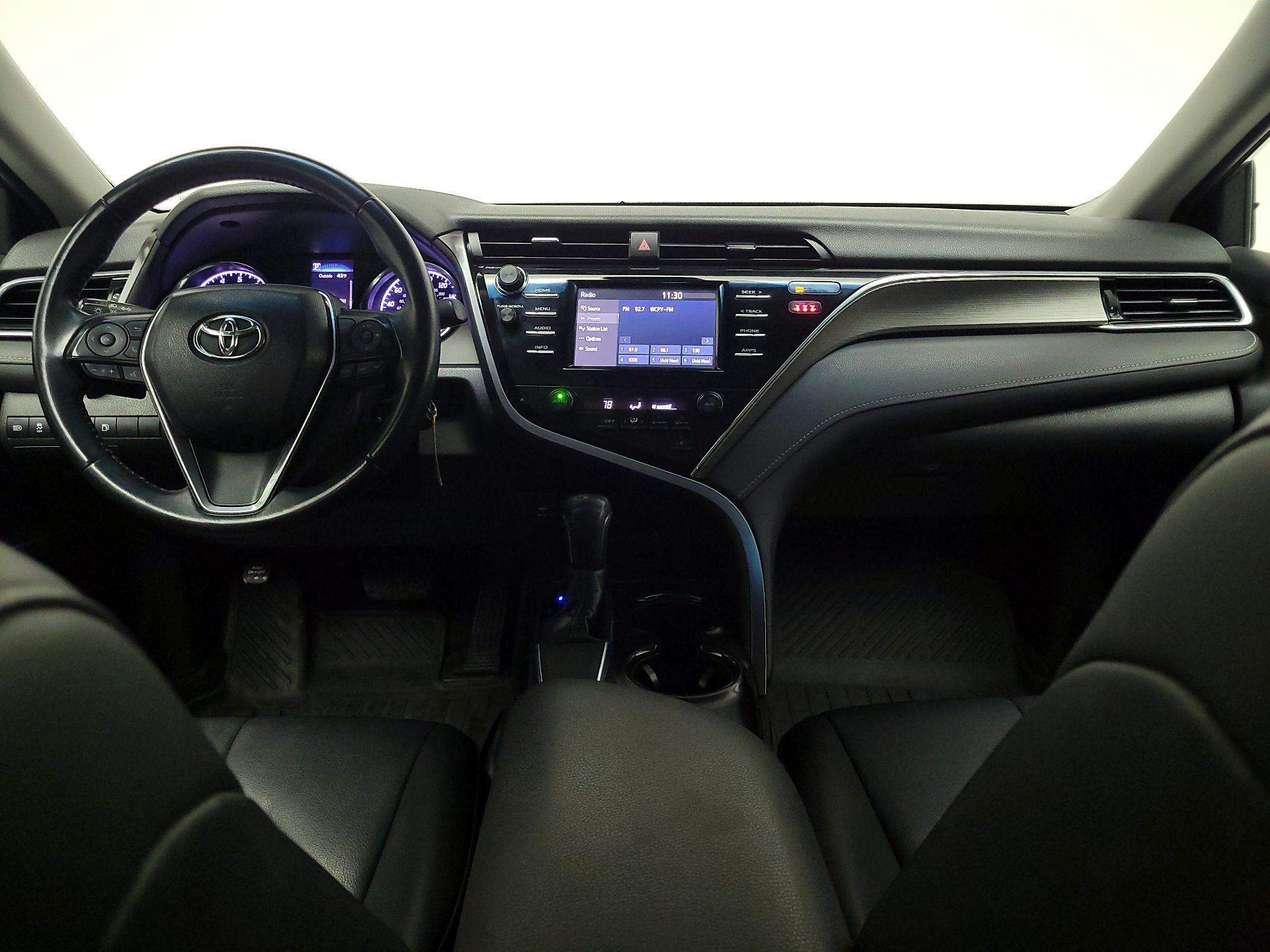 Thumbnail: 2018 Toyota Camry - 9