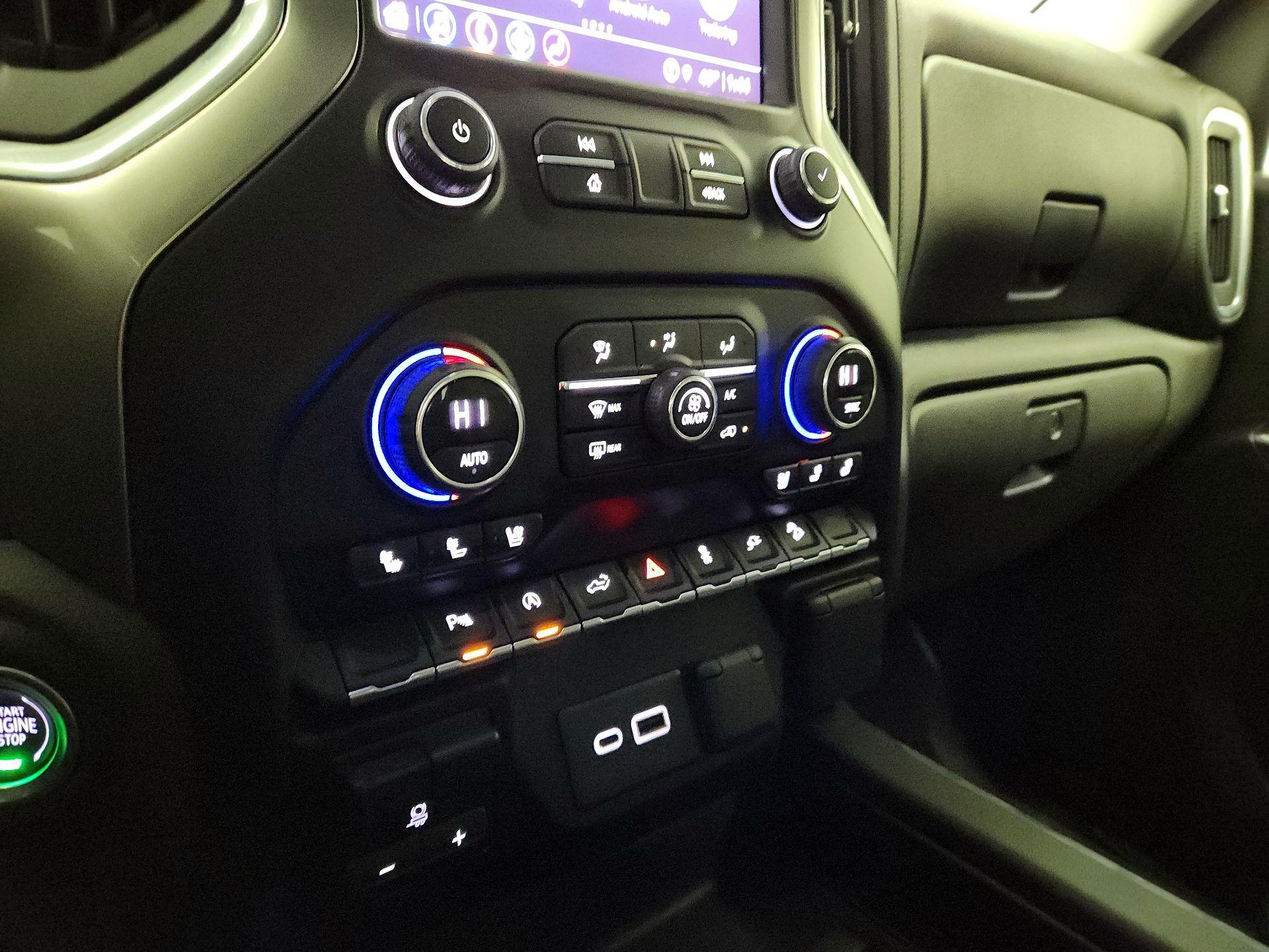 Thumbnail: 2021 Chevrolet Silverado 1500 - 16