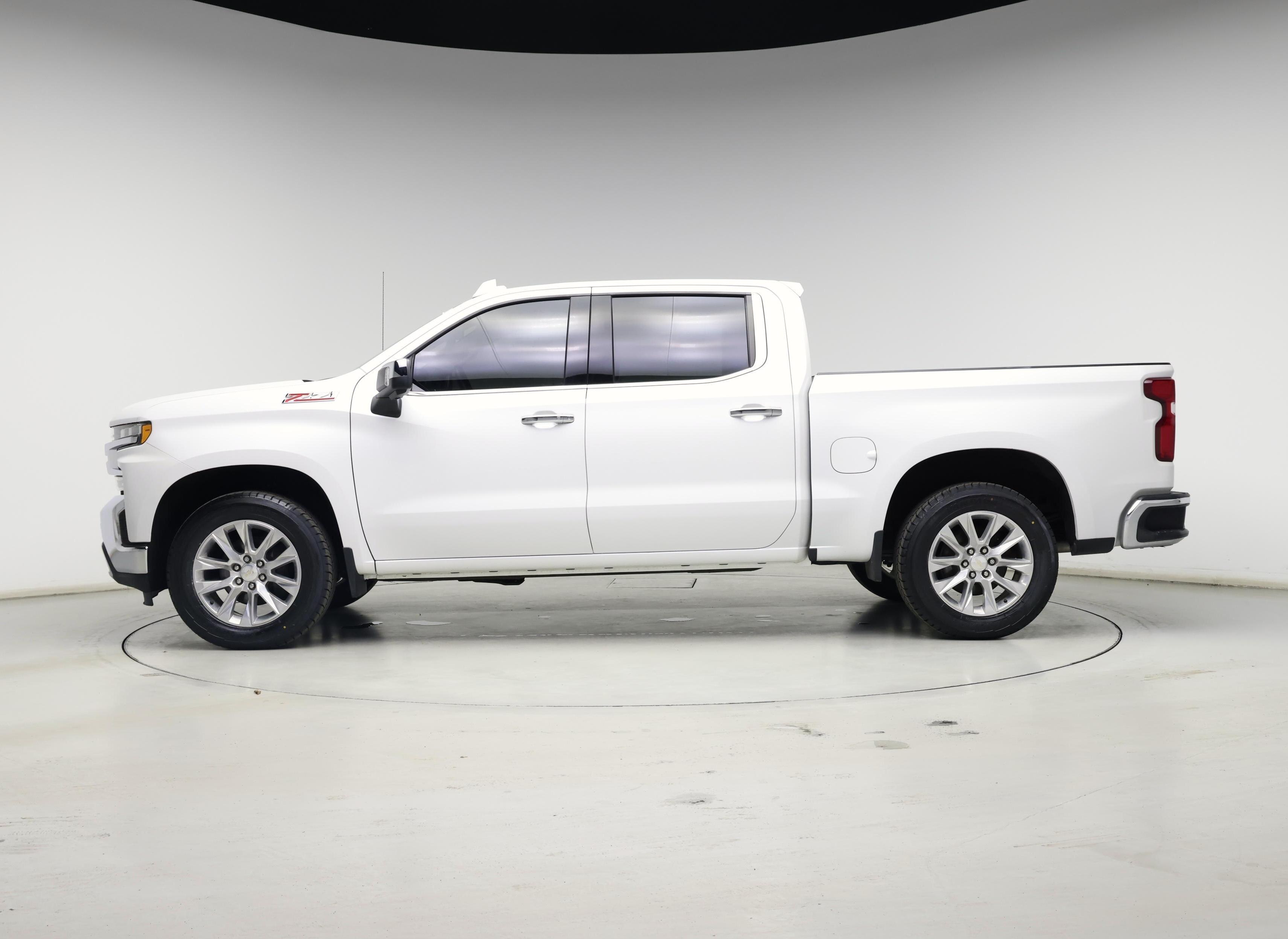 Thumbnail: 2021 Chevrolet Silverado 1500 - 3