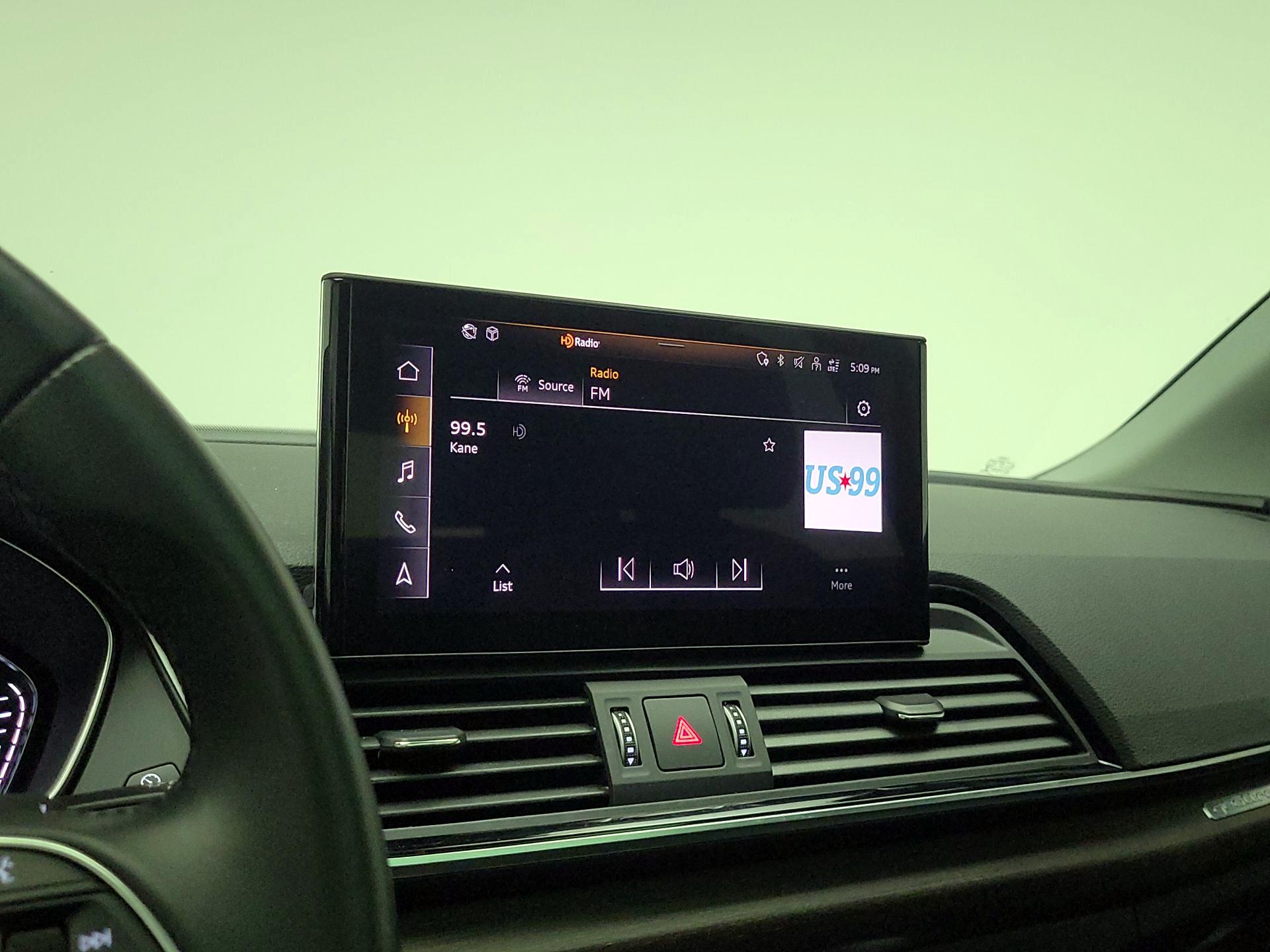 Thumbnail: 2022 Audi Q5 - 15