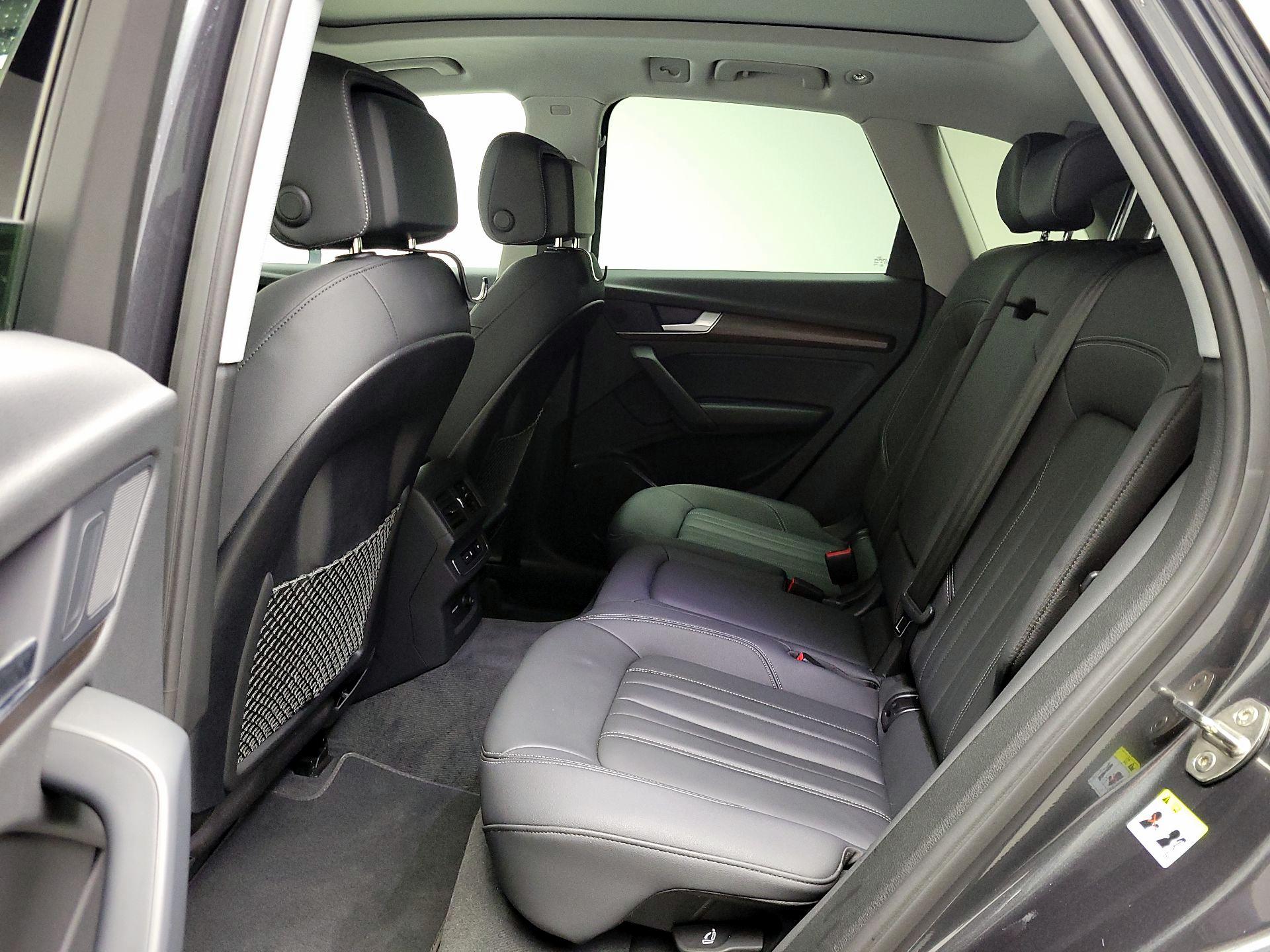 Thumbnail: 2022 Audi Q5 - 20