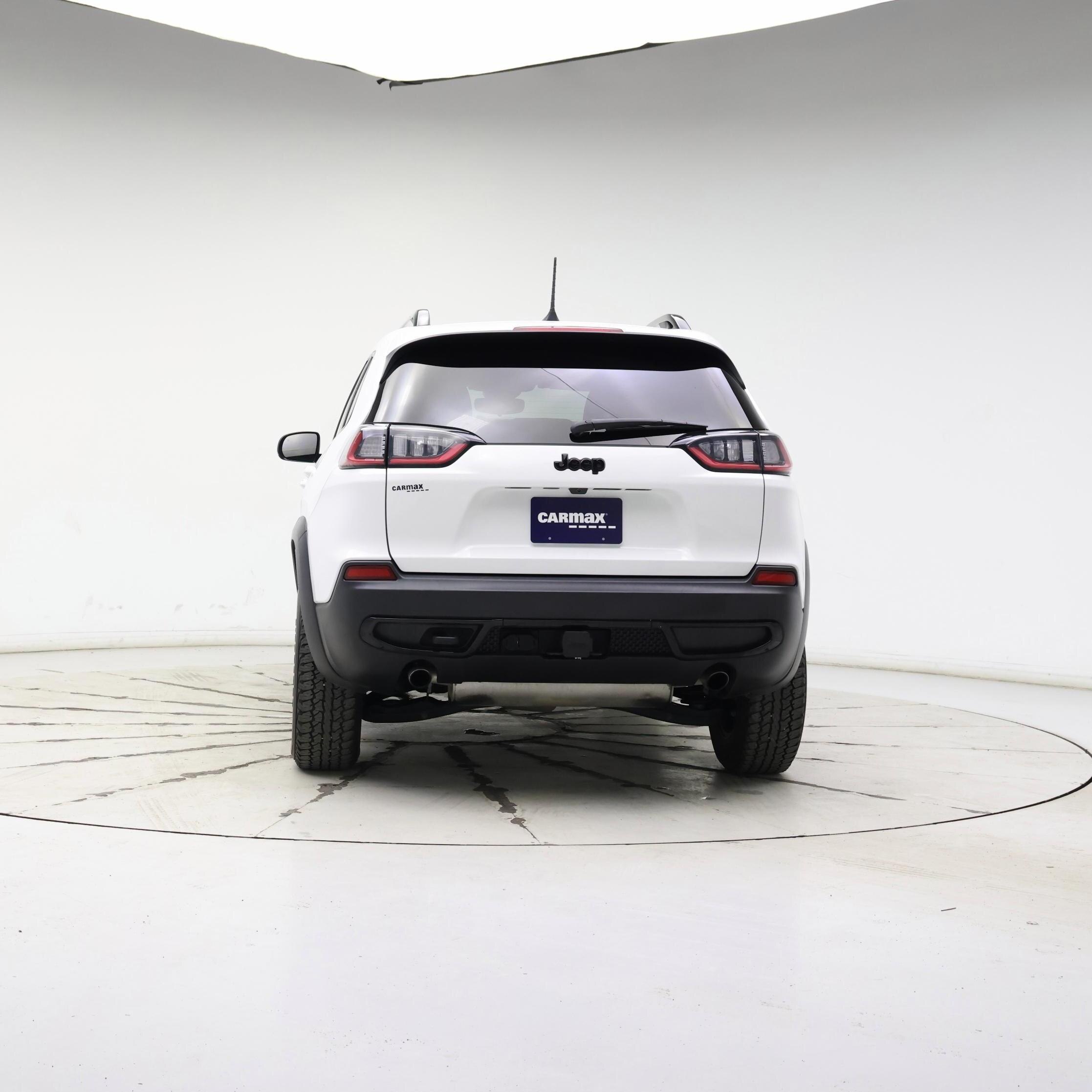 Thumbnail: 2022 Jeep Cherokee - 6