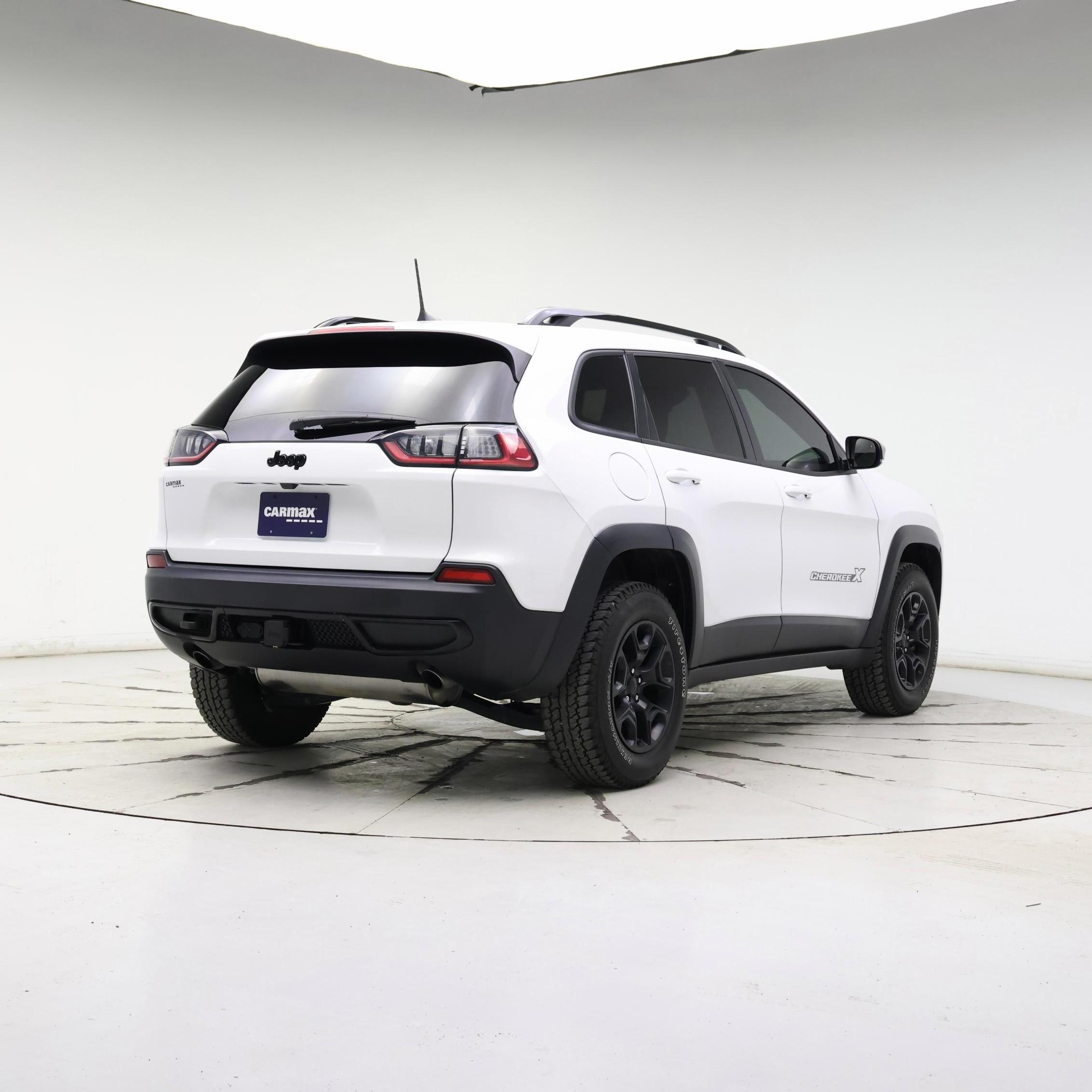 Thumbnail: 2022 Jeep Cherokee - 8
