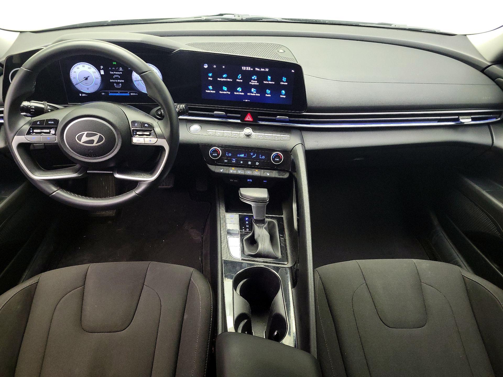 Thumbnail: 2024 Hyundai Elantra - 9