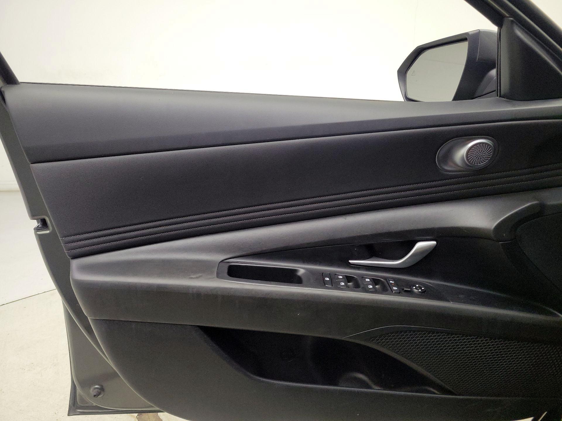 Thumbnail: 2024 Hyundai Elantra - 12