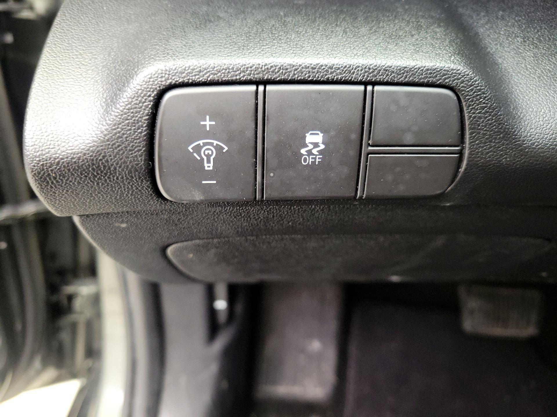 Thumbnail: 2024 Hyundai Elantra - 13