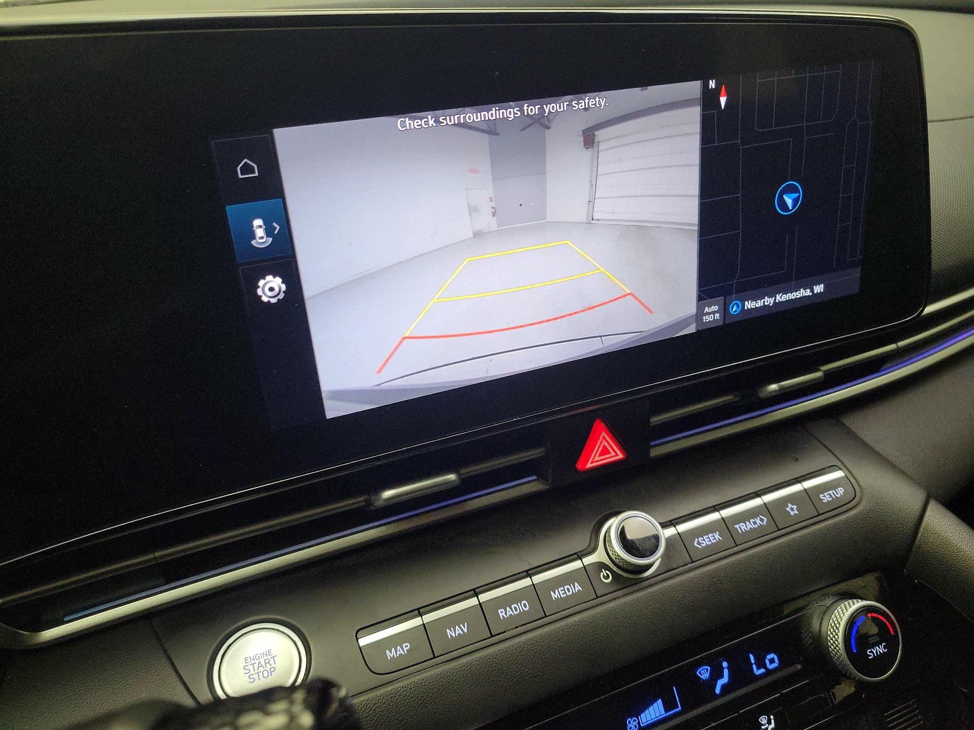 Thumbnail: 2024 Hyundai Elantra - 15