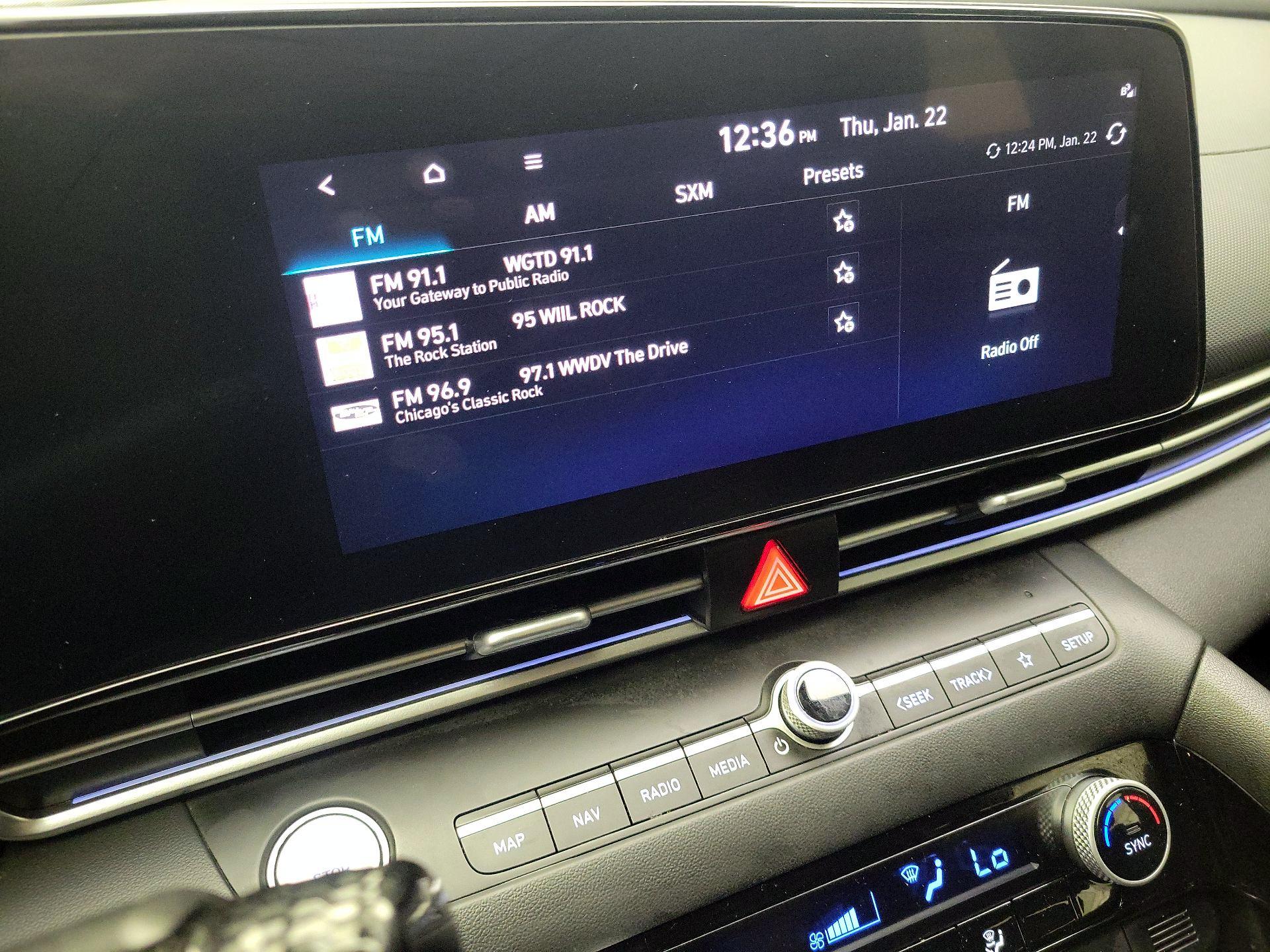 Thumbnail: 2024 Hyundai Elantra - 16