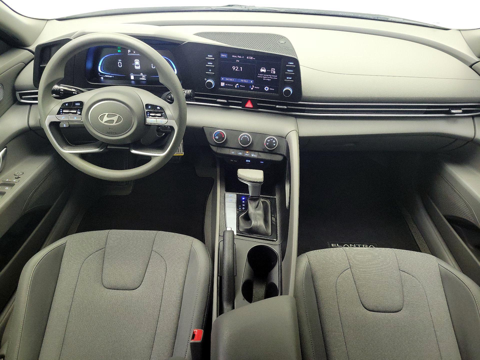 Thumbnail: 2024 Hyundai Elantra - 9