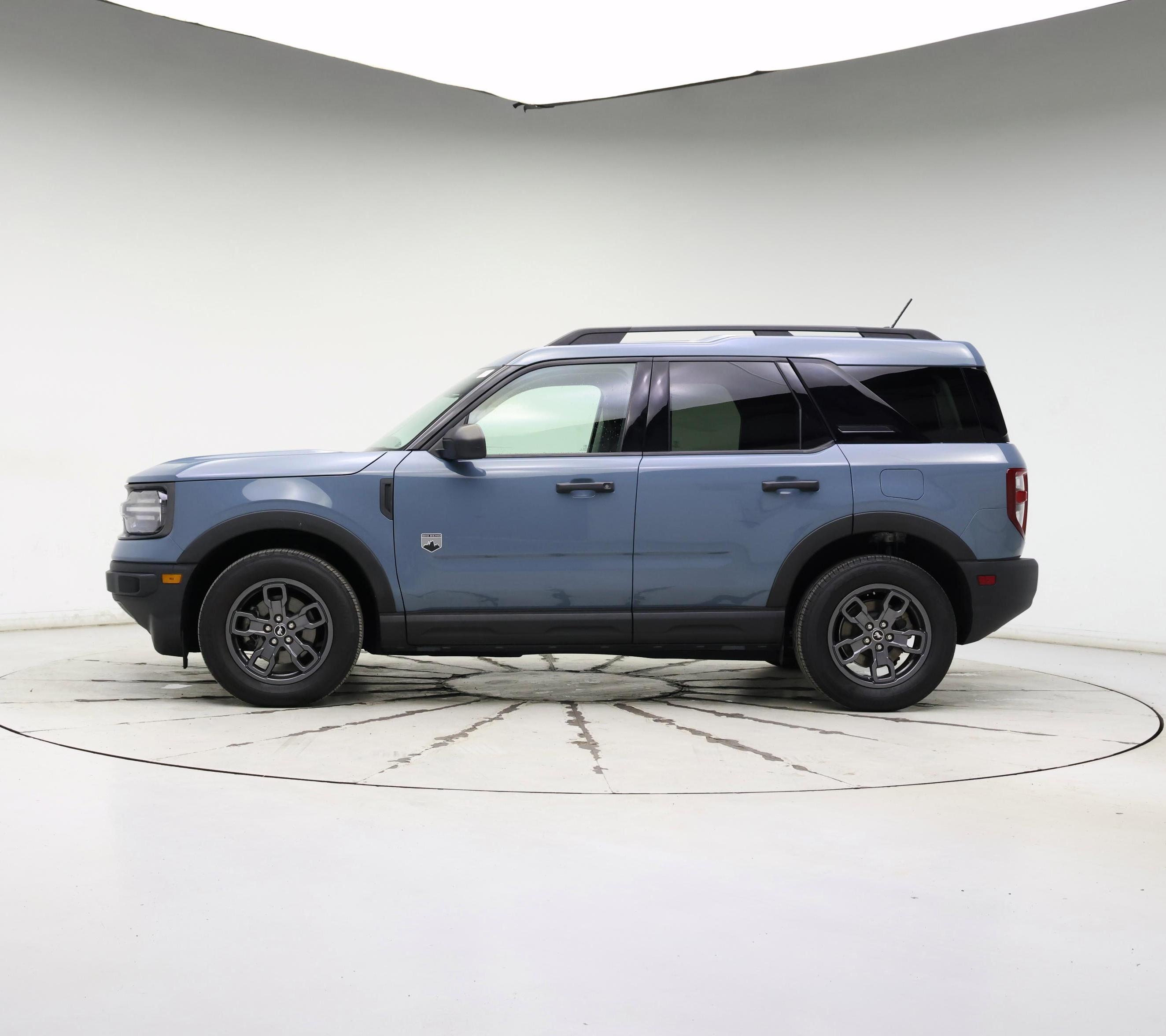 Thumbnail: 2021 Ford Bronco Sport - 3