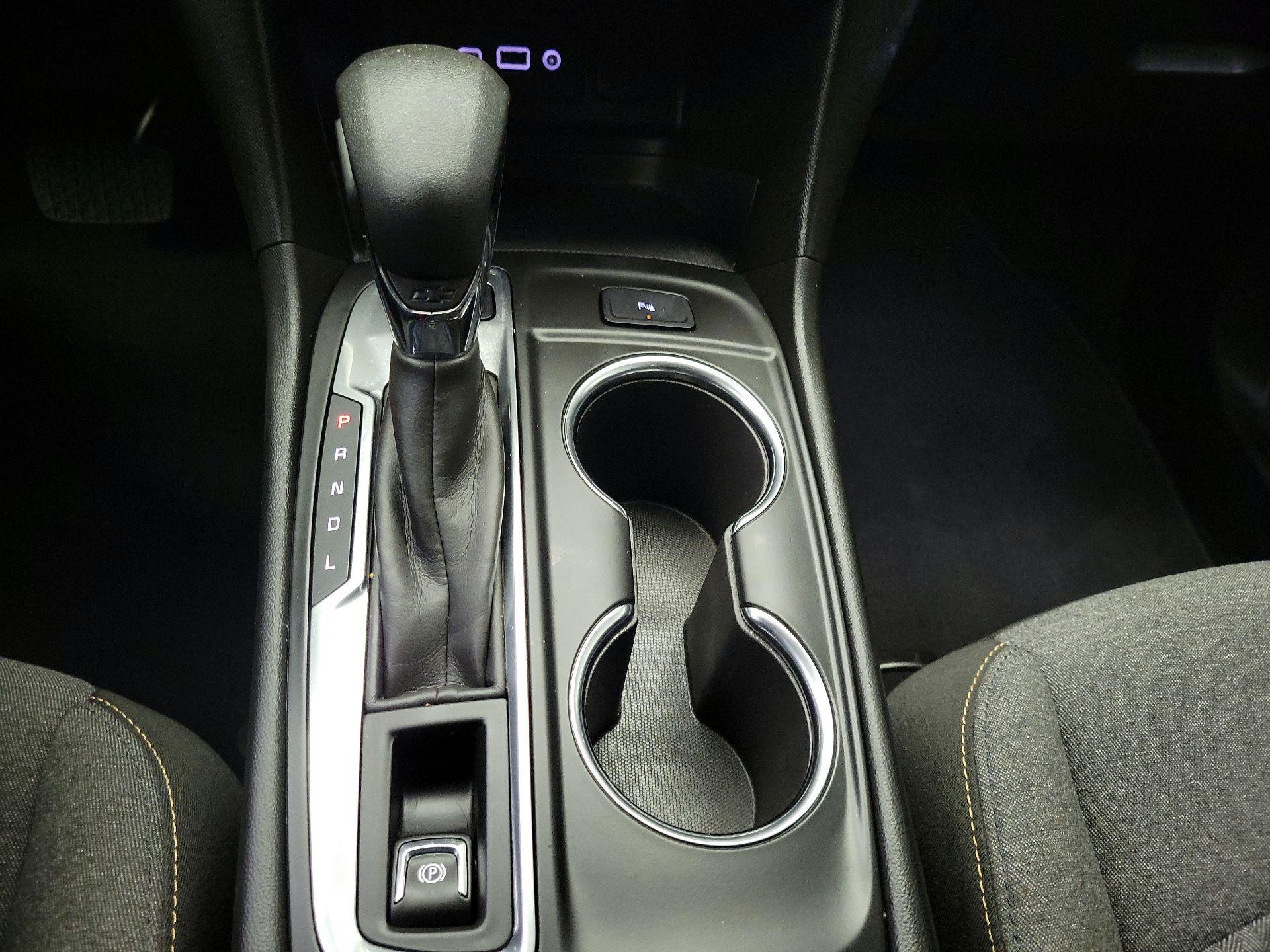 Thumbnail: 2022 Chevrolet Equinox - 17